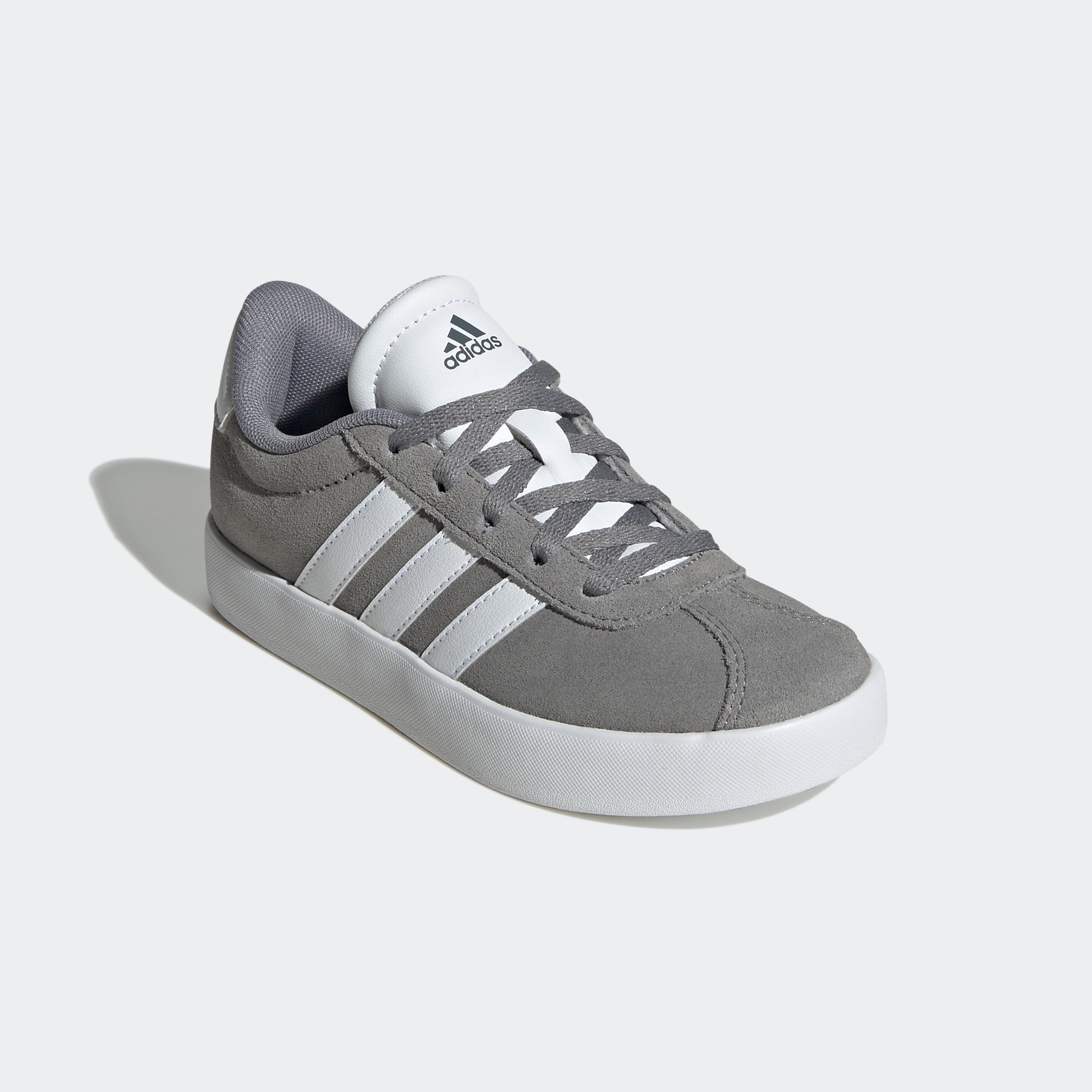 Sneaker »VL COURT 3.0 KIDS«, inspiriert vom Design des adidas samba