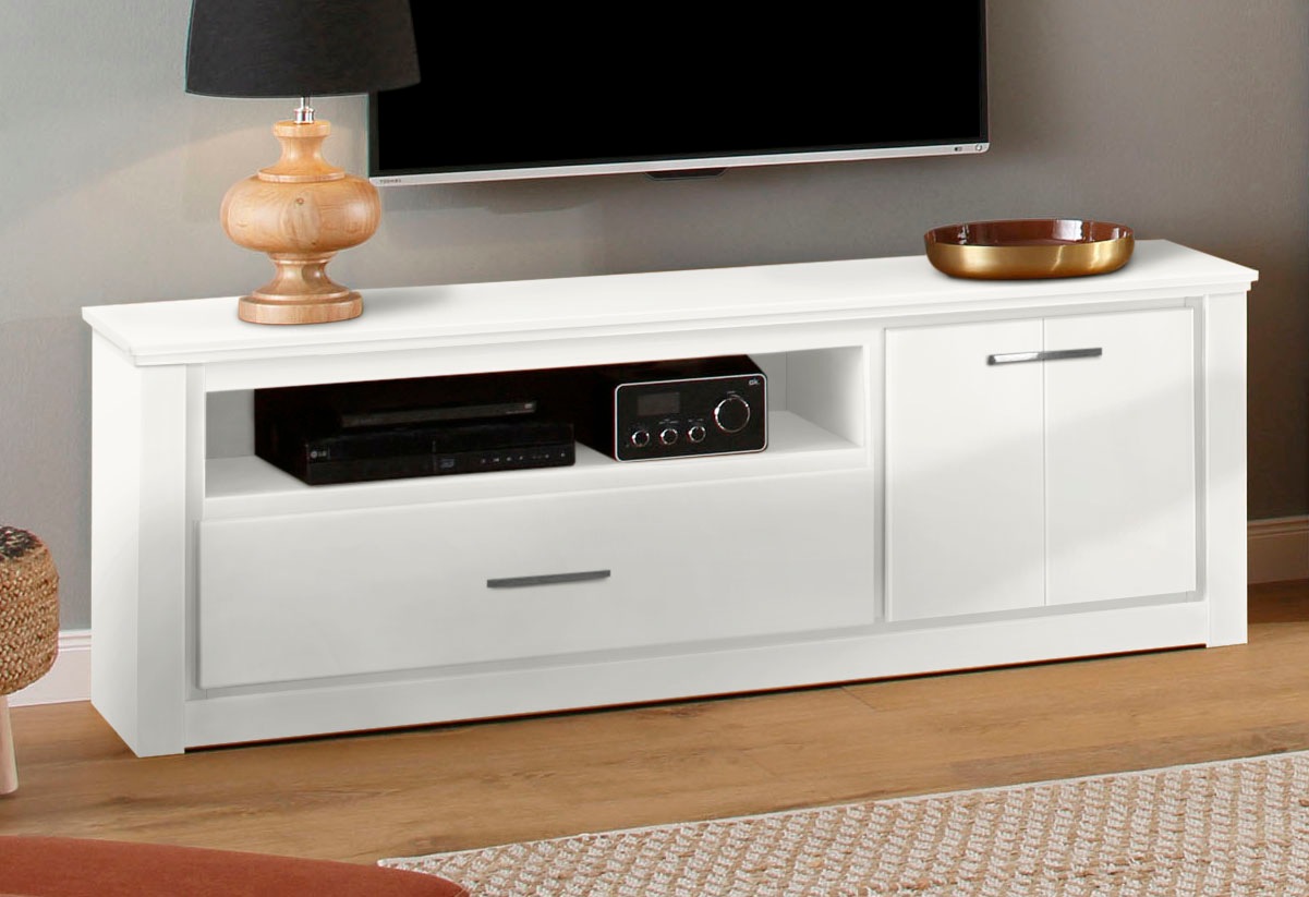 Image of GOODproduct Lowboard "Celia" Kommode mit einer schönen Holzstruktur und edlen Metallgriffen