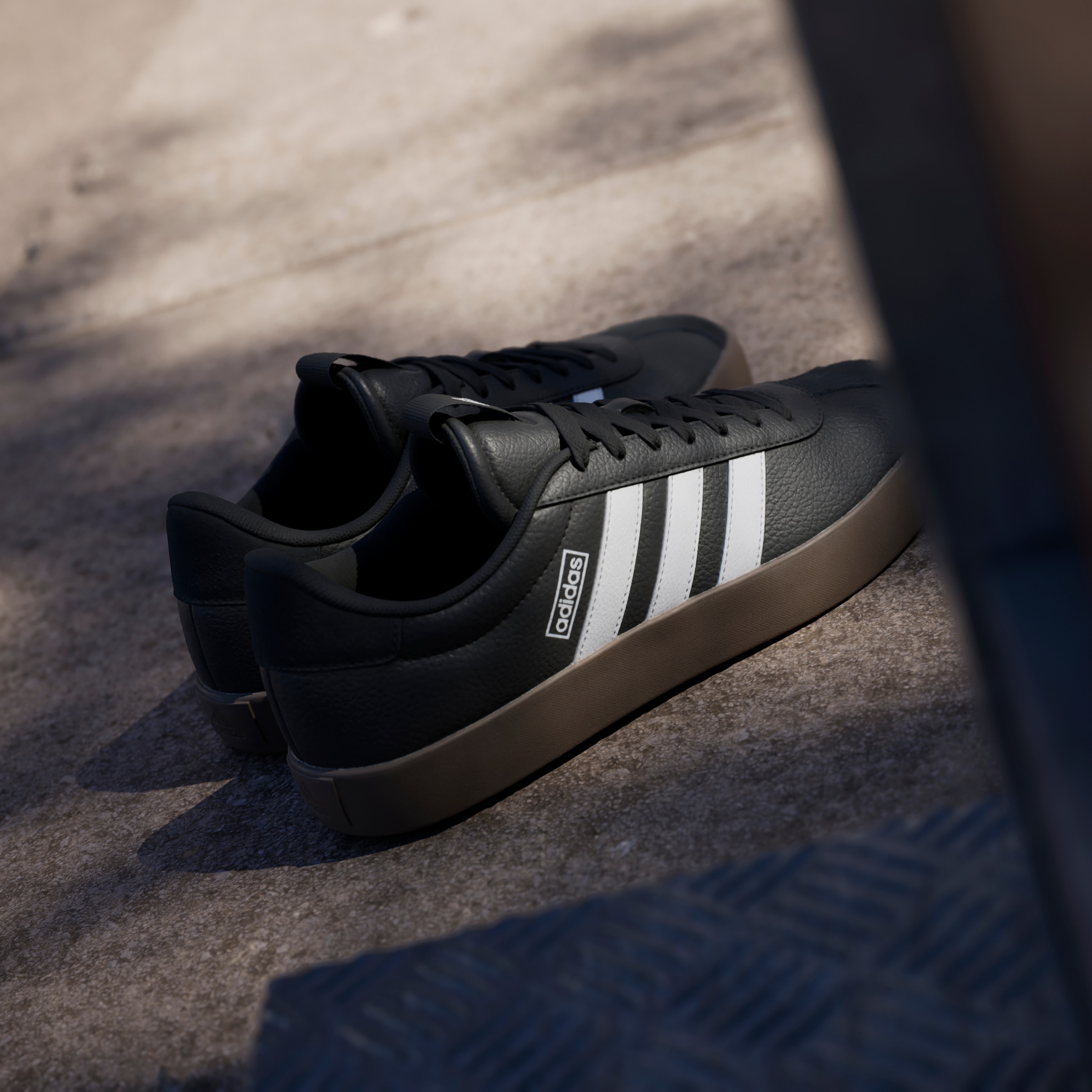 adidas Sportswear Sneaker »VL COURT 3.0«, inspiriert vom Design des adidas samba