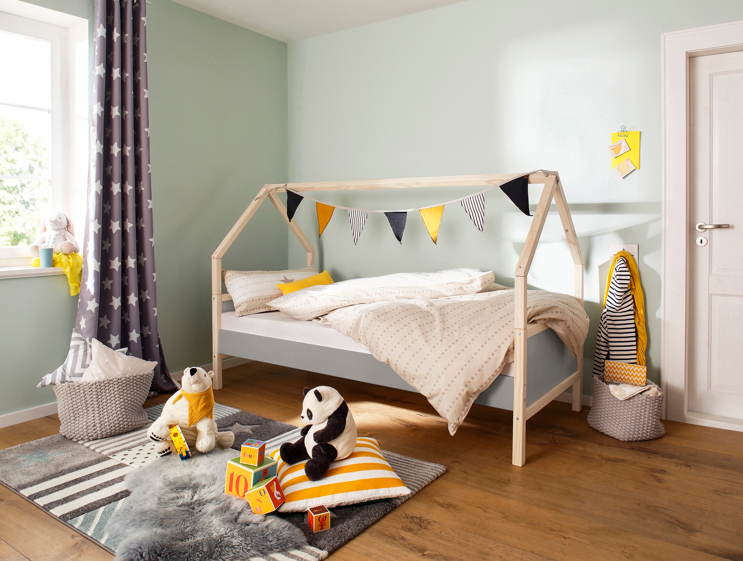 Image of Lüttenhütt Daybett »Janne«, aus schönem massivem Kiefernholz, Einzelbett, in einer Haus-Optik Form, in verschiedenen Farbvarianten erhältlich, Liegefläche 90x200 cm bei Ackermann Versand Schweiz