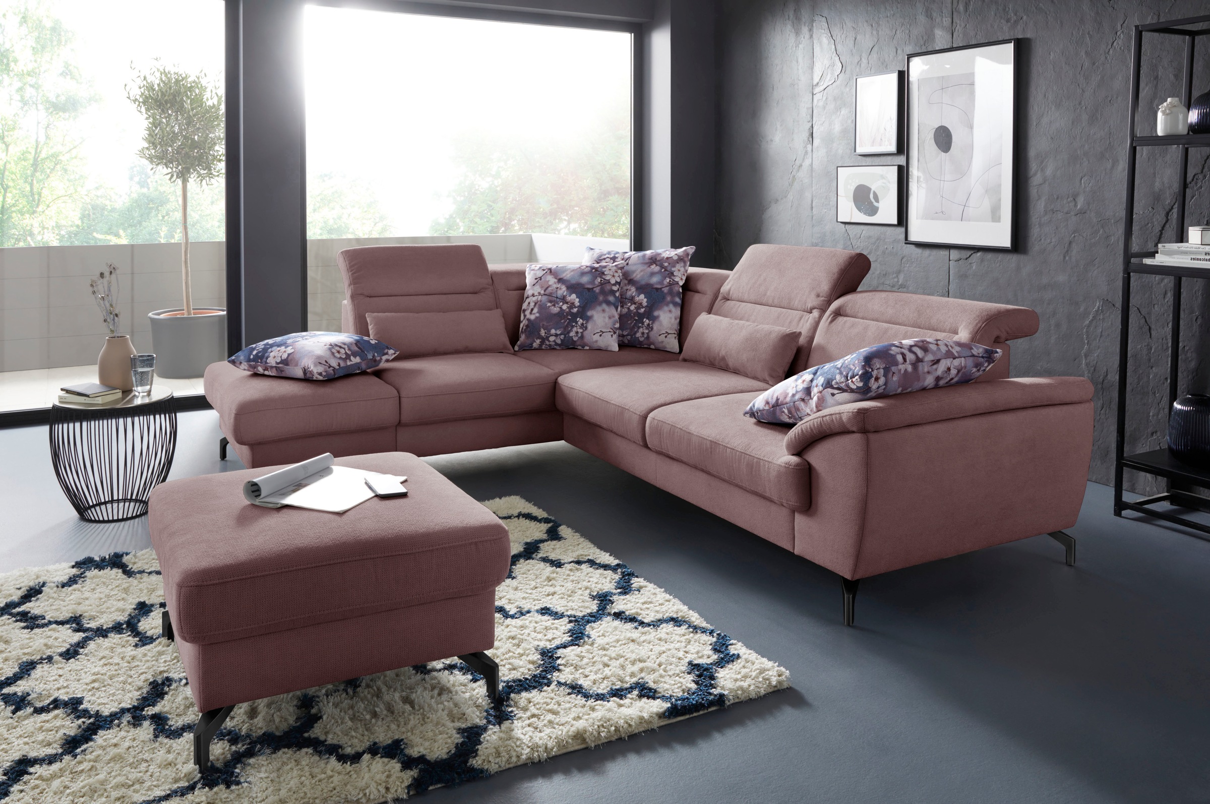 sit&more Ecksofa »Percy L-Form«, 12 cm Fusshöhe, Sitztiefenverstellung, wahlweise in 2 Fussfarben