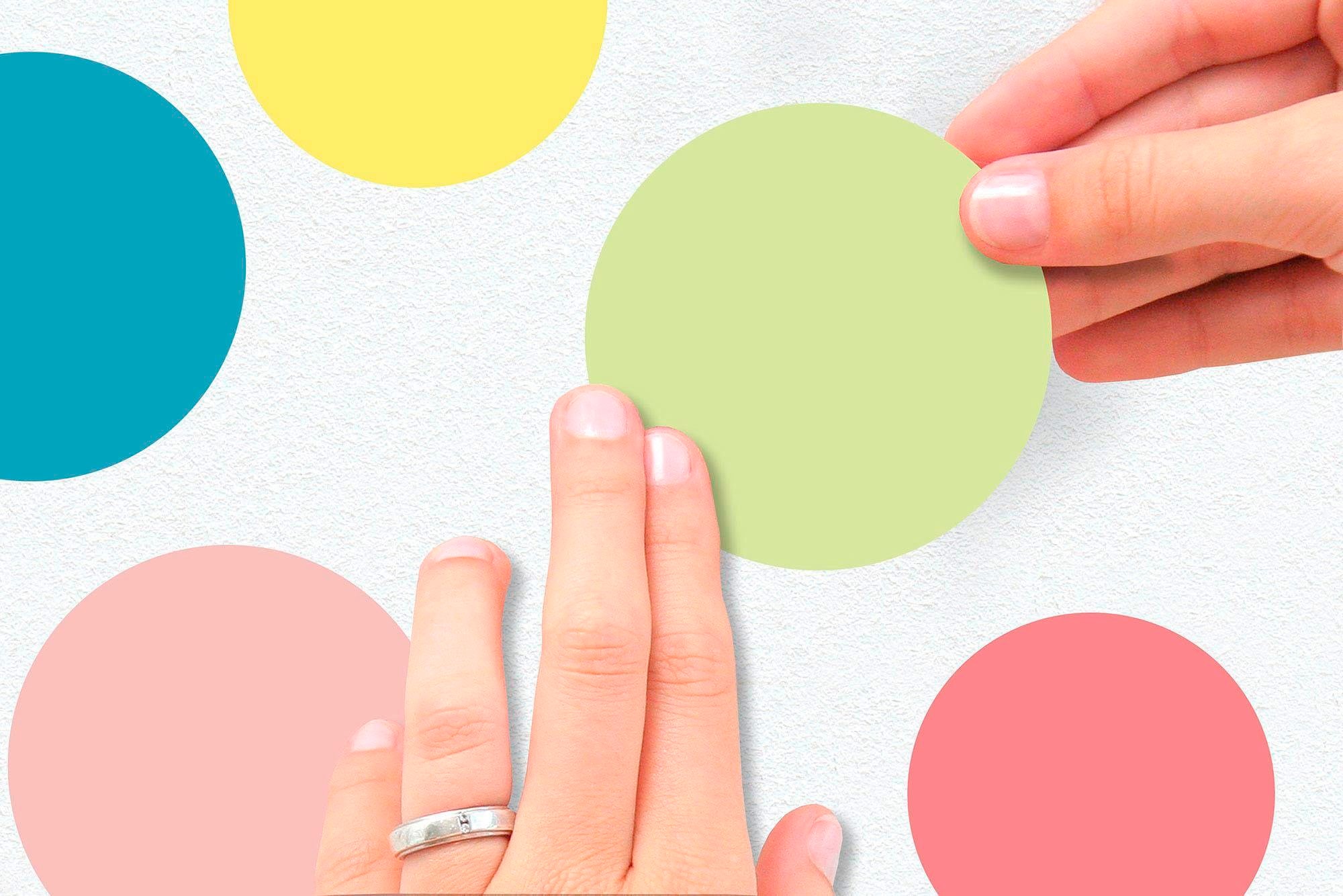 Komar Wandtattoo »Dots - Grösse 50 x 70 cm« selbstklebend, Wandsticker