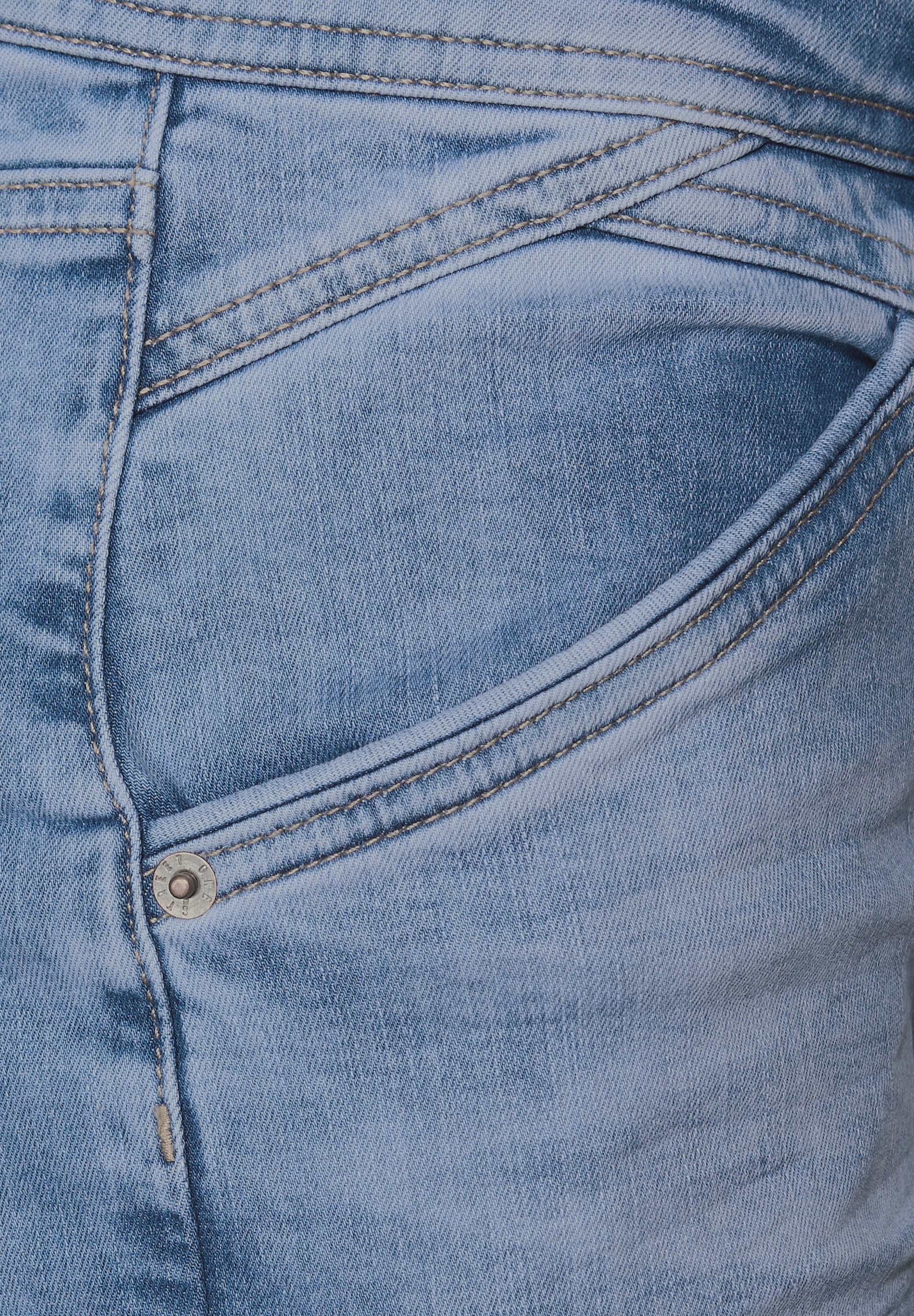 STREET ONE Weite Jeans, im 4-Pocket Style