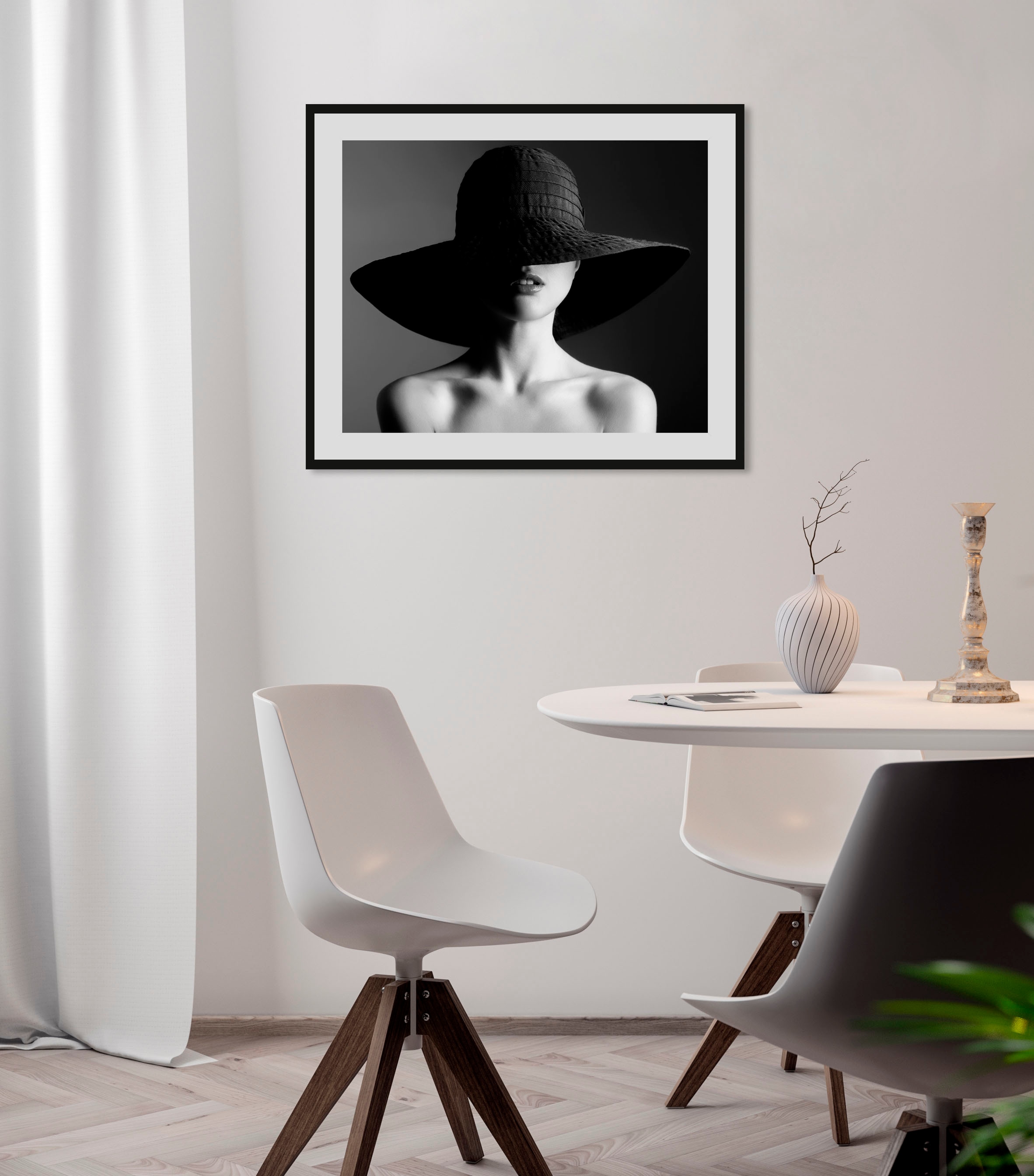 Image of queence Bild "Lara" Bilder von Frauen Foto Frau Kunst Schwarz-Weiss 1 Stk. tlg. HD Premium Poster-Druck inkl. Holzrahmen