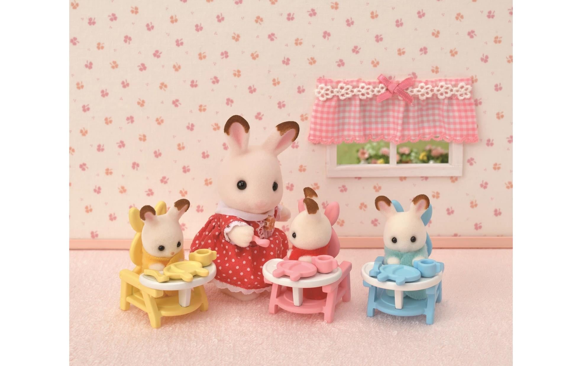 Sylvanian Families Spielfigur »Erstausstattung für Drillinge«