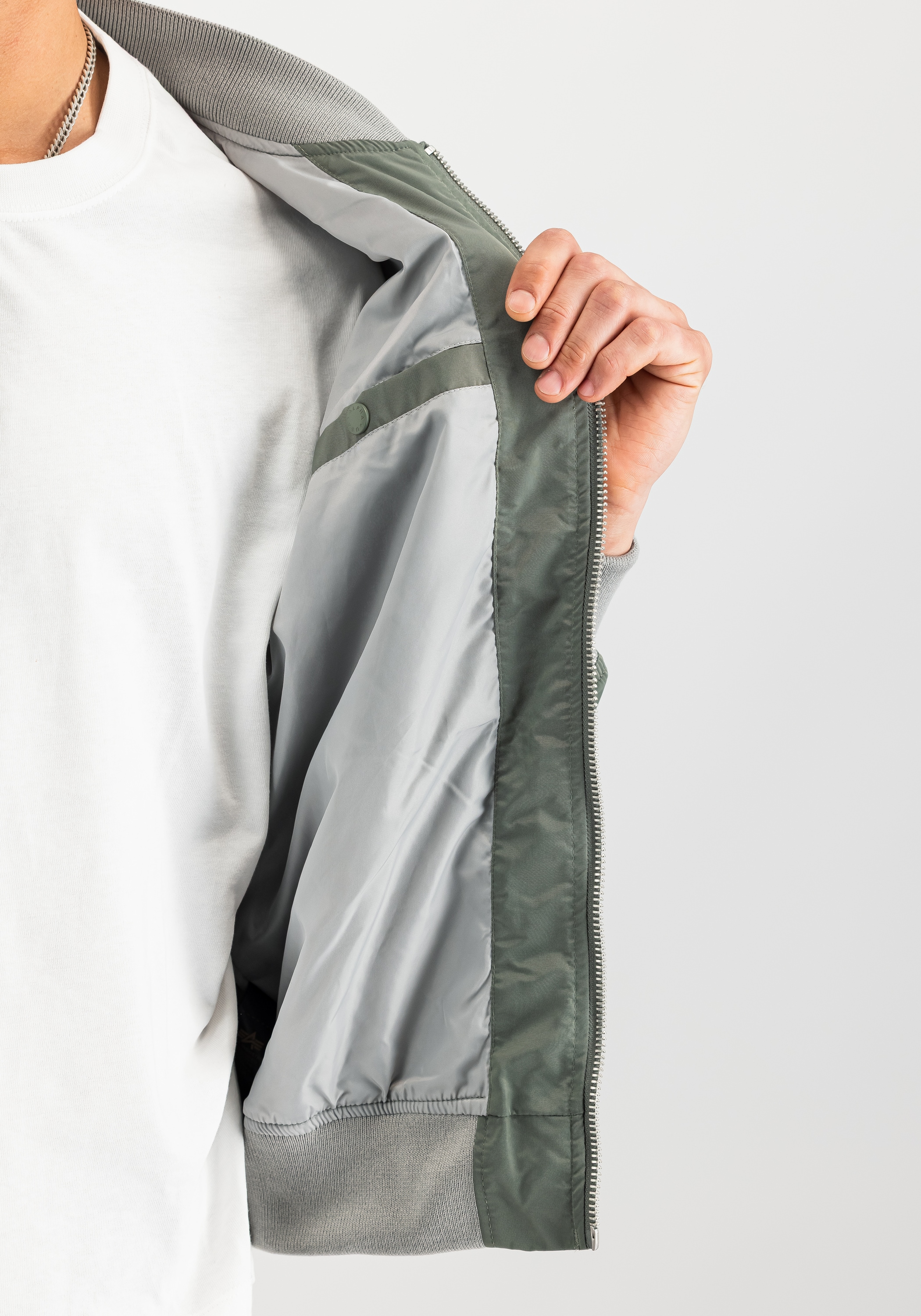 Alpha Industries Bomberjacke »Alpha Industries Men - Bomber Jackets MA-1 TTC Two Tone Contrast«