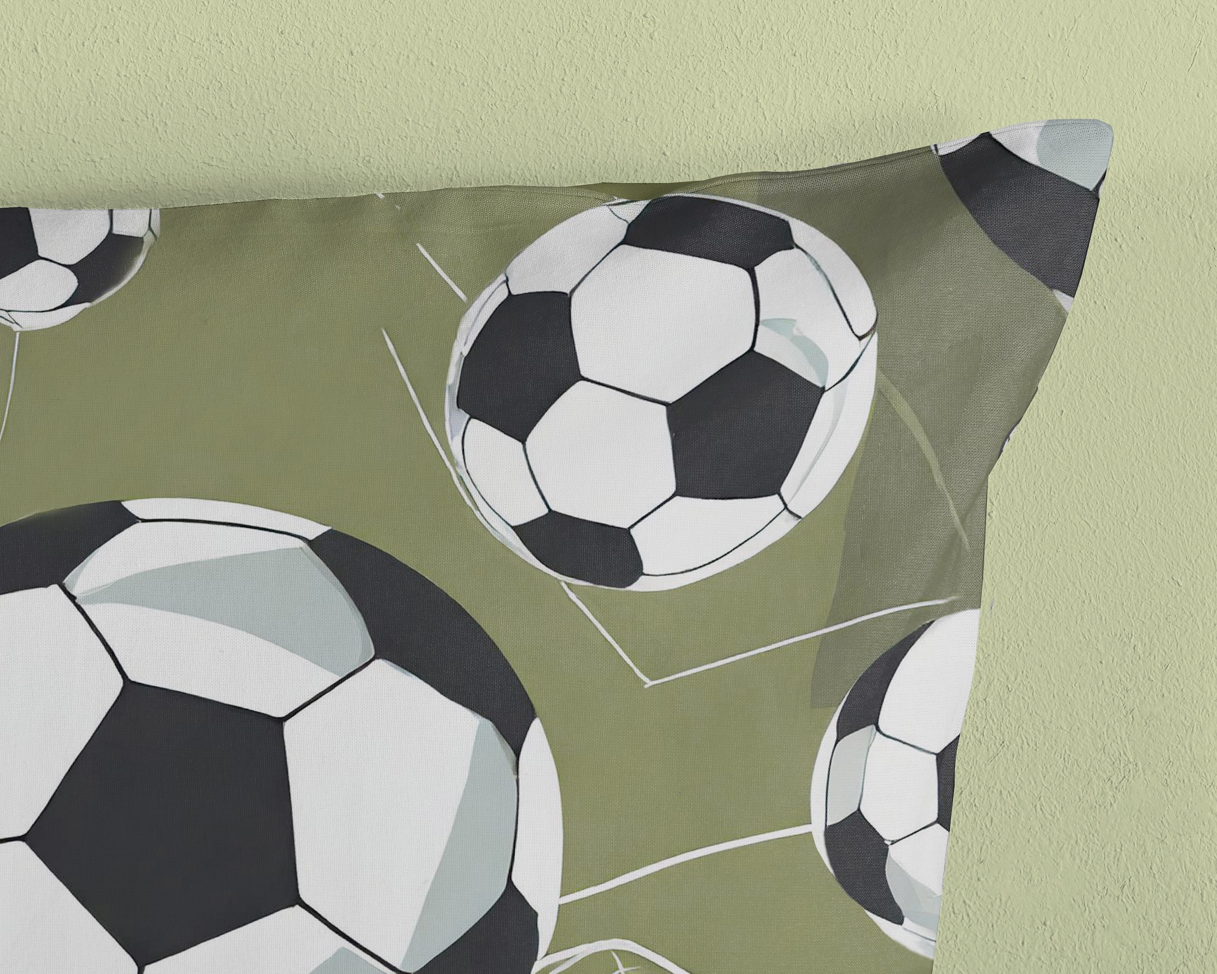 PURE luxury collection Kinderbettwäsche »Daan«, Mikrofaser, 135x200, 2 Teilig, Wendeoptik, Kind, Junge, Fussball