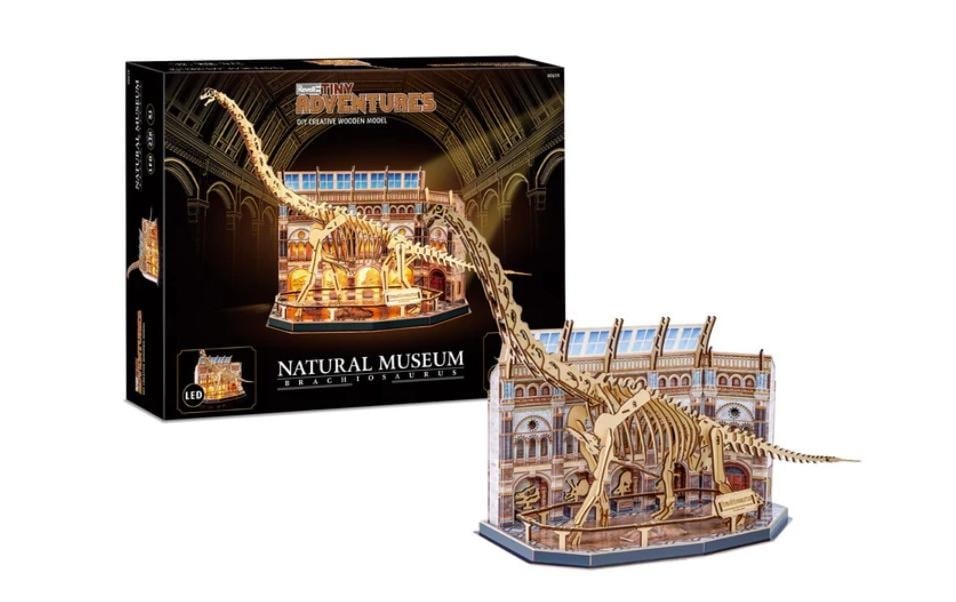 Image of Revell Modellbausatz "Tiny Adventures – Natural Museum Brachiosaurus" 216 Stk. tlg.