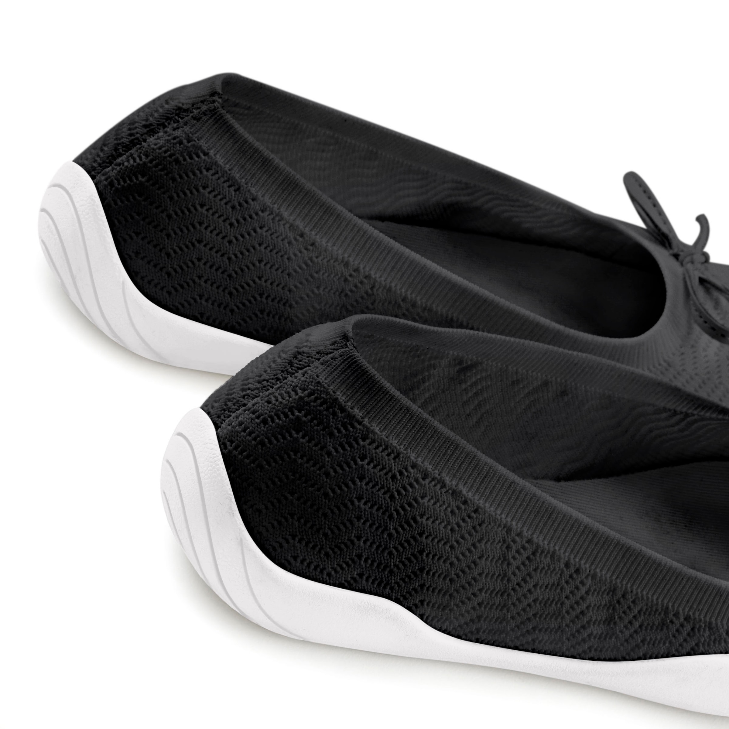 LASCANA Sneaker Ballerinas »Slip-On-Sneaker«, mit flacher & flexibler Sohle, superleicht, Slipper, Halbschuh VEGAN