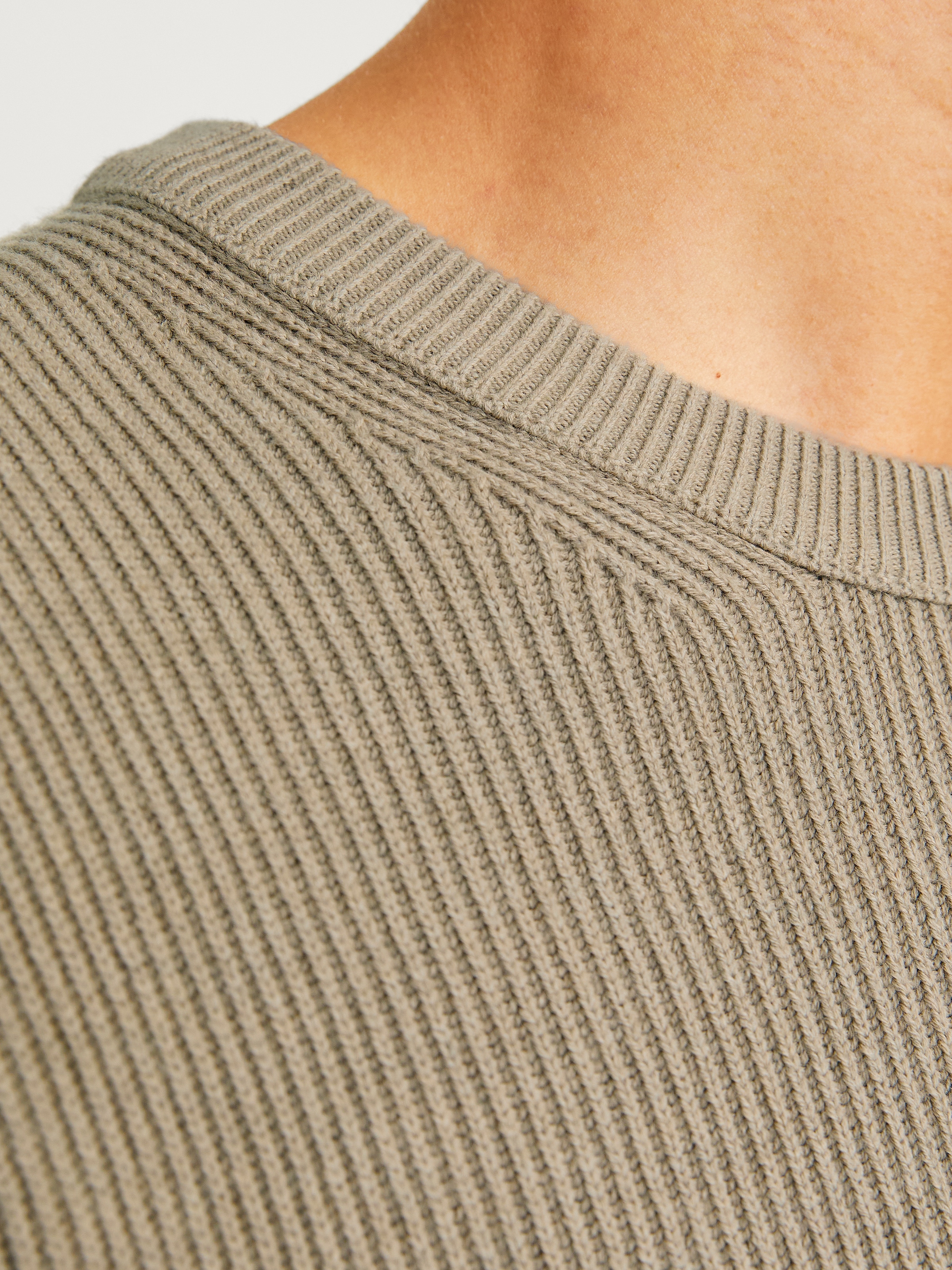 Jack & Jones Pull à col rond »JJEPERFECT – Pullover mit pflegeleichter Qualität, Structure Fit« unifarben, modisch, regular fit, Strick, Rundhals