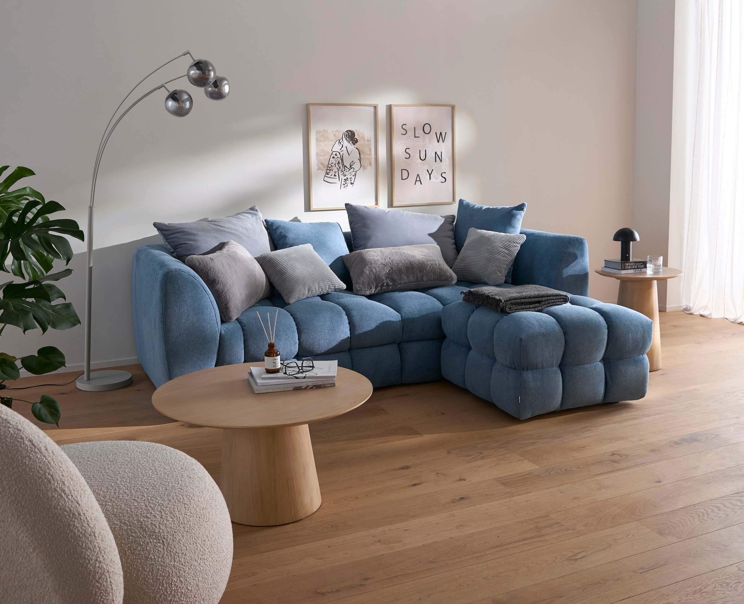 s.Oliver Big-Sofa »COBBO 3-Sitzer Design-Sofa Bubble-Optik, Masse B/T/H: 259/126/104 cm« mit vielen Kissen, moderne Steppung und hoher Sitzkomfort