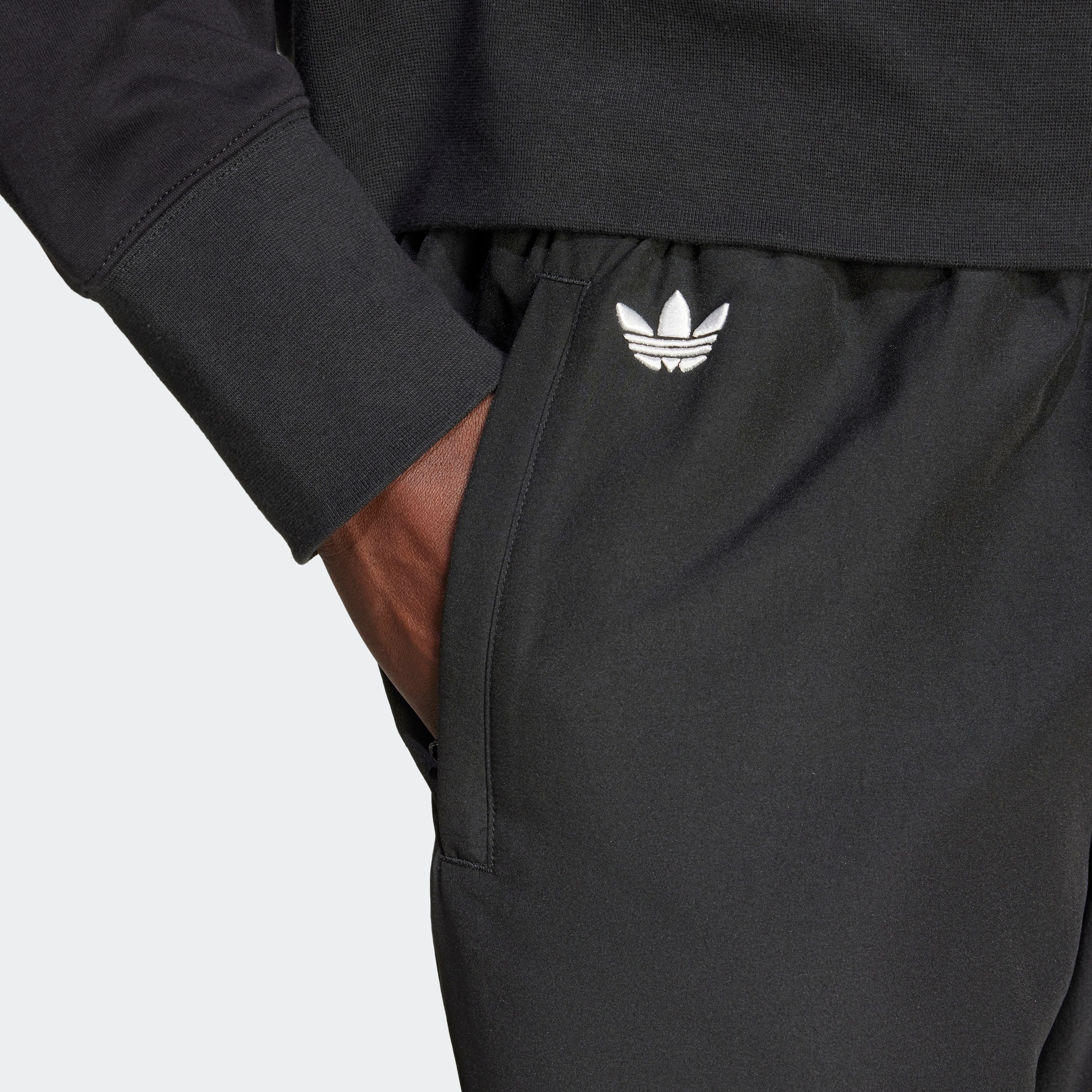 adidas Originals Sporthose »NEU C WOV PT«, (1 tlg.)