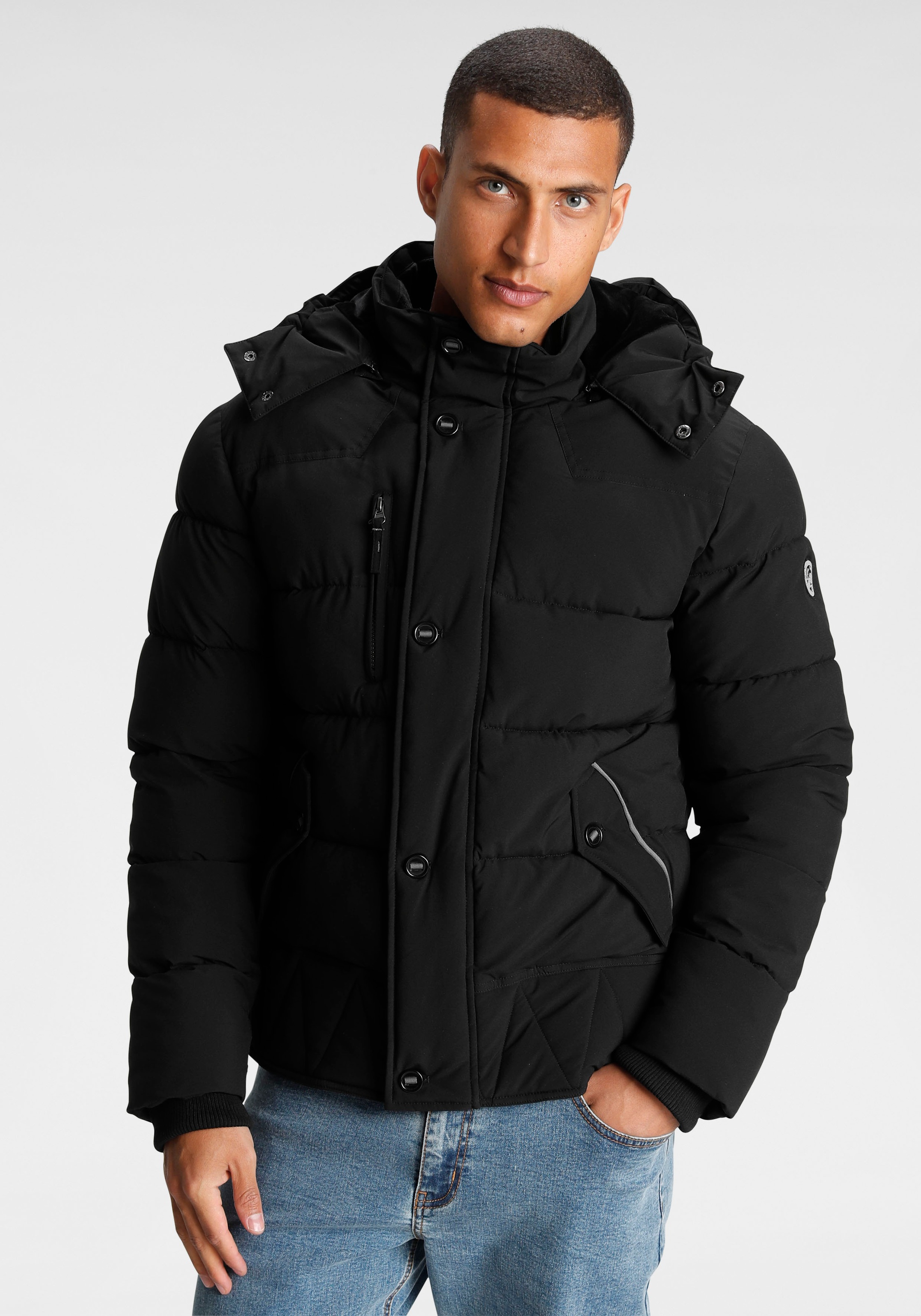 Image of Bruno Banani Steppjacke mit Kapuze Winterjacke mit Fellimitat und abnehmbarer Kapuze