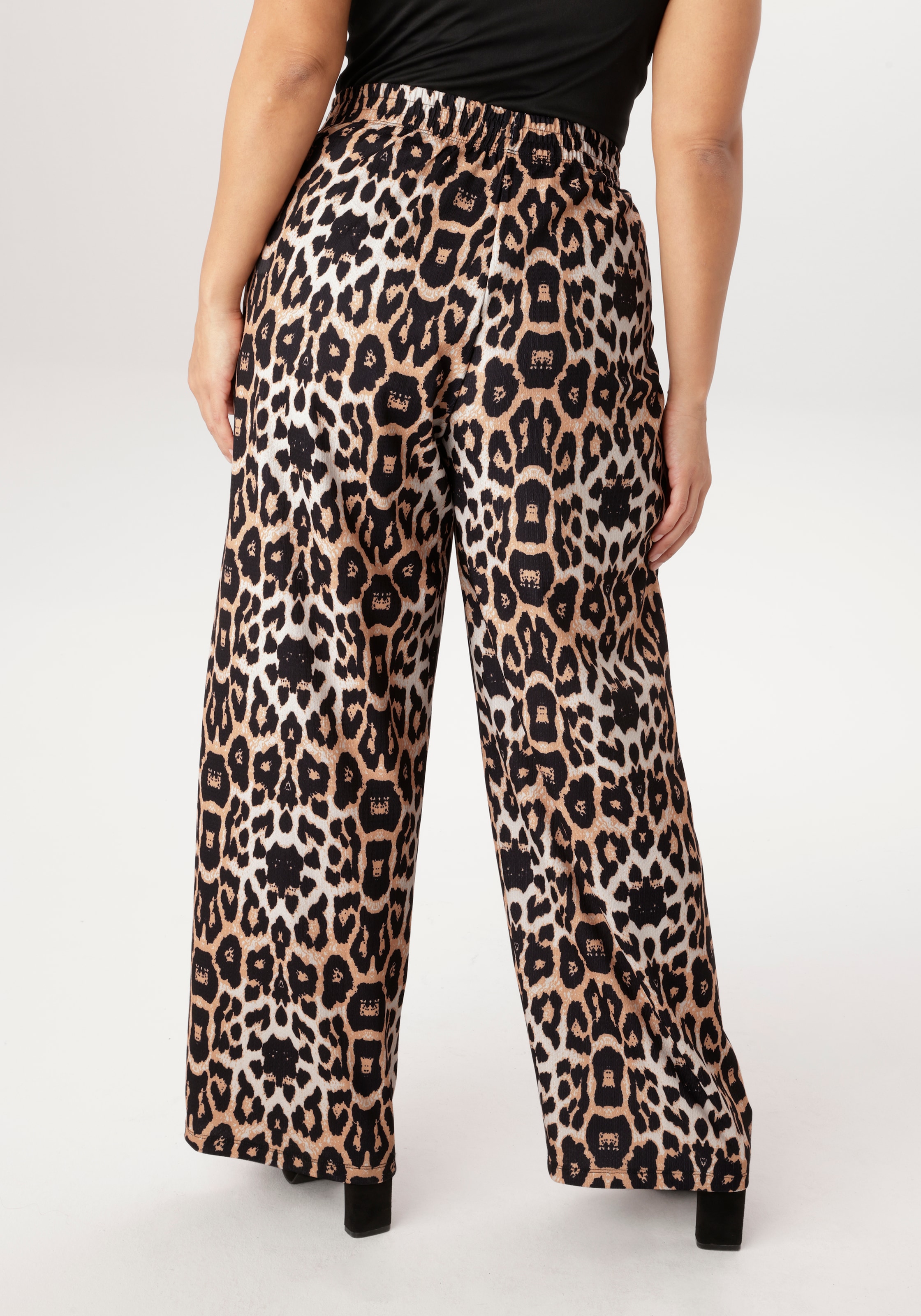 Aniston PLUS Schlupfhose  in trendigem Leoprint