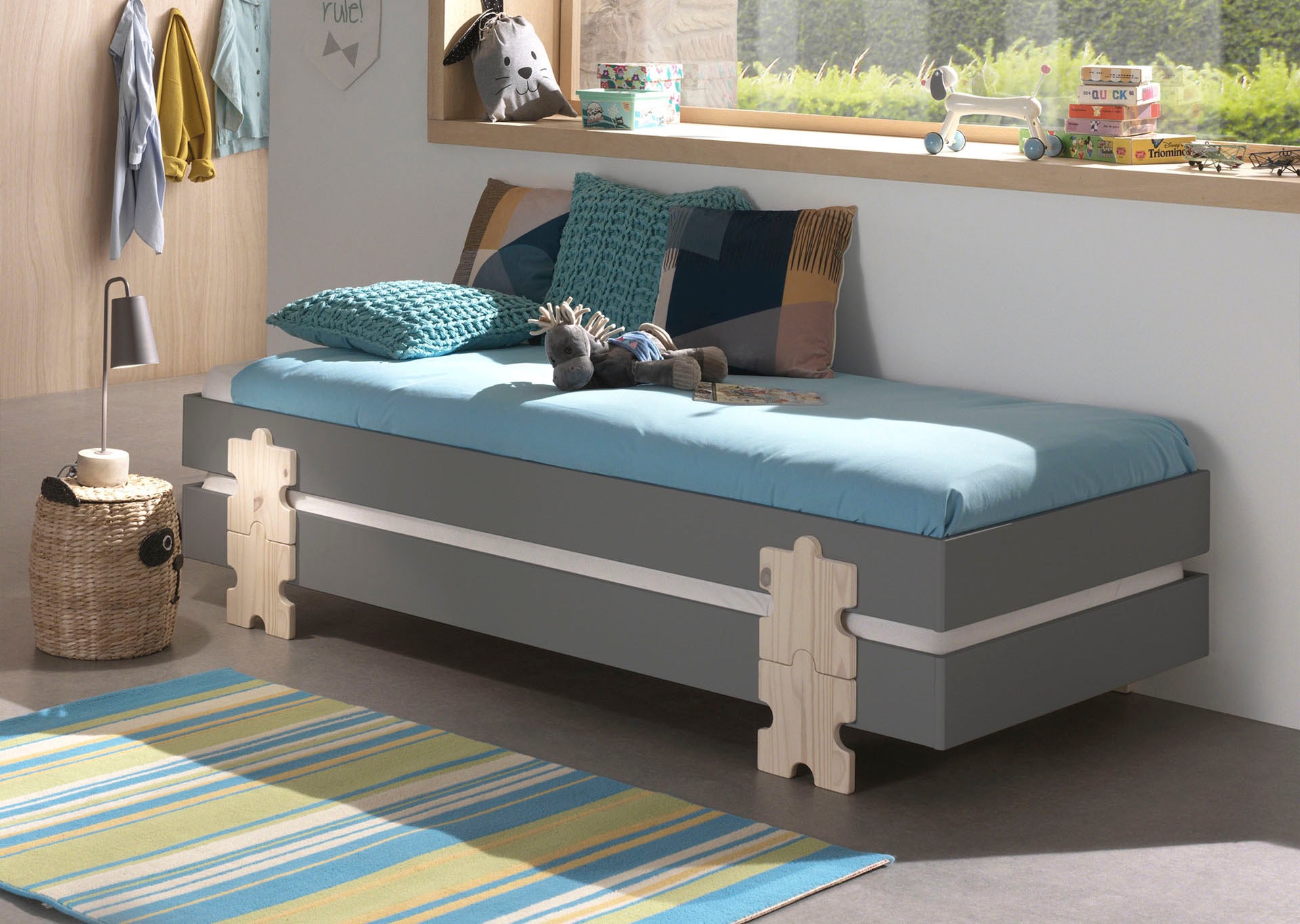 Vipack Kinderbett »Modulo, stapelbares Einzelbett, inkl. Rolllattenrost, 2 Farben« B/H/T ca. 203,6x93,8x48cm, Fuss Puzzle massiv, Bettseiten MDF lackiert,  Liegefläche 90/200 cm, einzeln oder als 2-er Set erhältlich