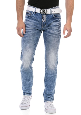 Cipo & Baxx Regular-fit-Jeans, mit markanter Waschung kaufen
