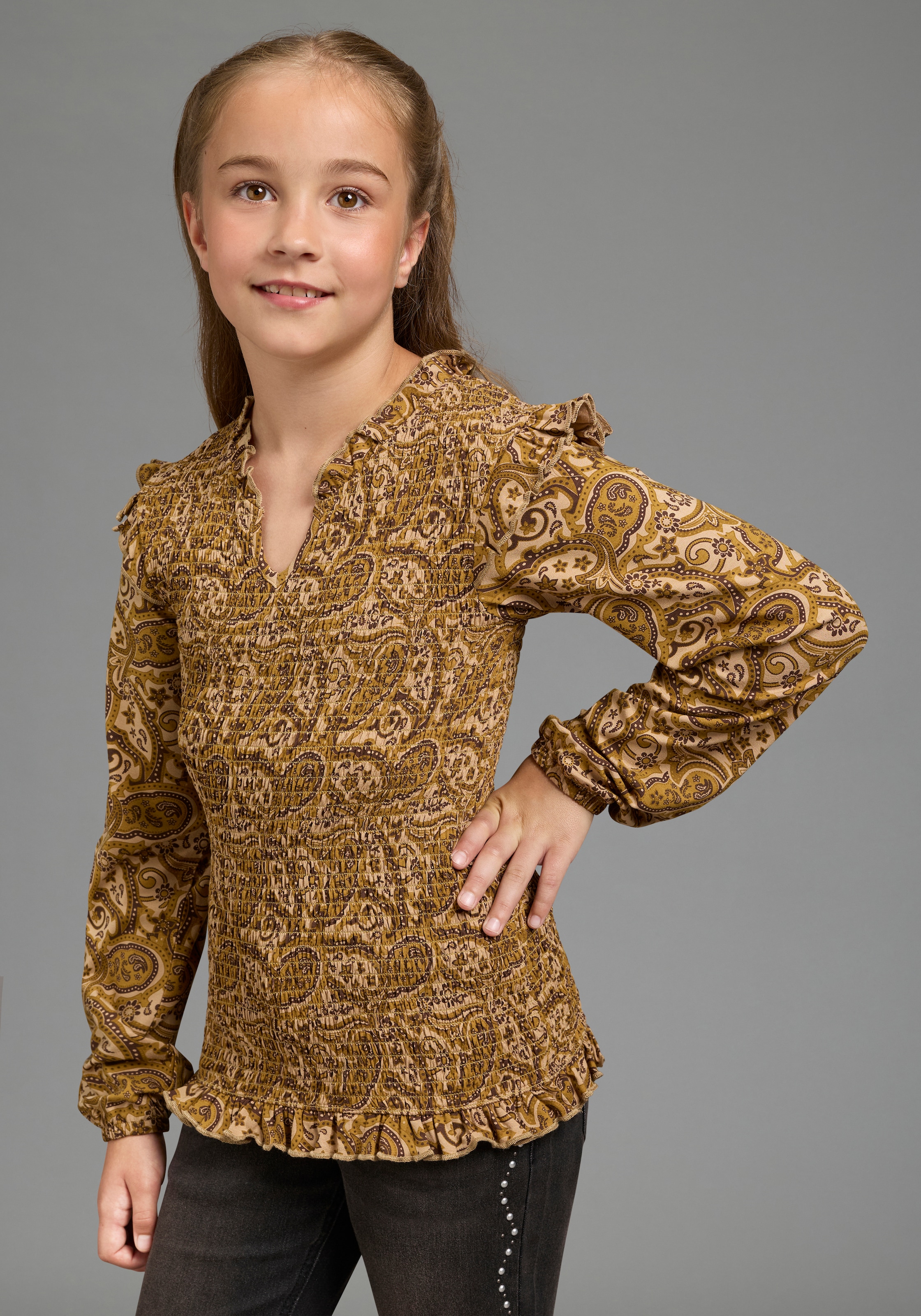Image of Bruno Banani Langarmshirt "Viskose-Shirt im Allover-Design und Smoke-Effekt" Allover-Shirt aus weicher Viskose, extra eng geschnitten