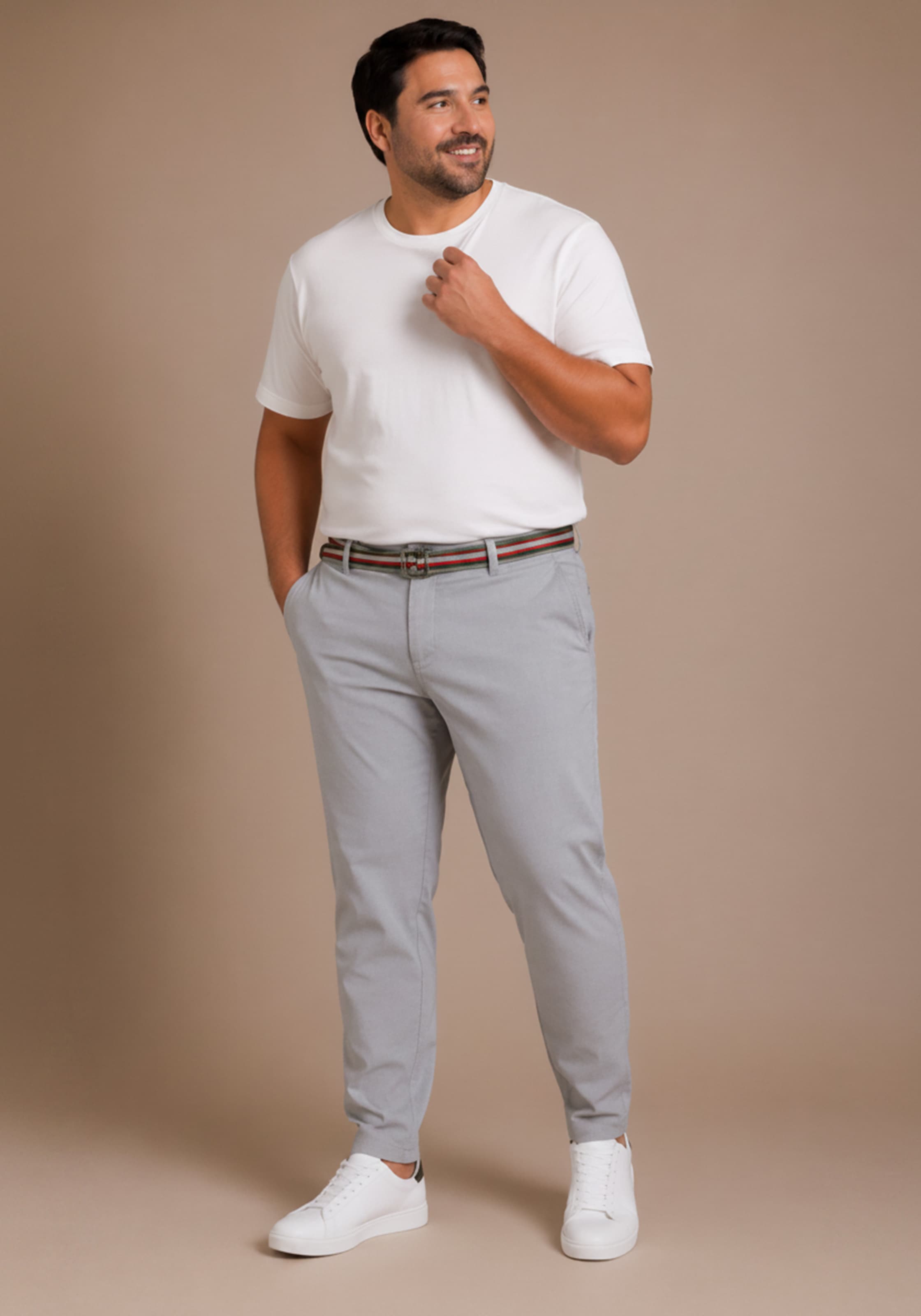 Man's World Plus Chinos »inklusive Gürtel«  coupe droite, coupe régulière, avec ourlet de jambe roulé