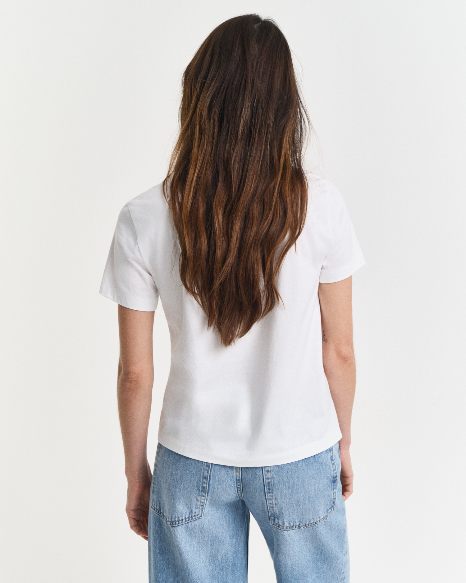 Gant T-Shirt »REG ARCHIVE SHIELD SS T-SHIRT« Stickerei, Rundhals,