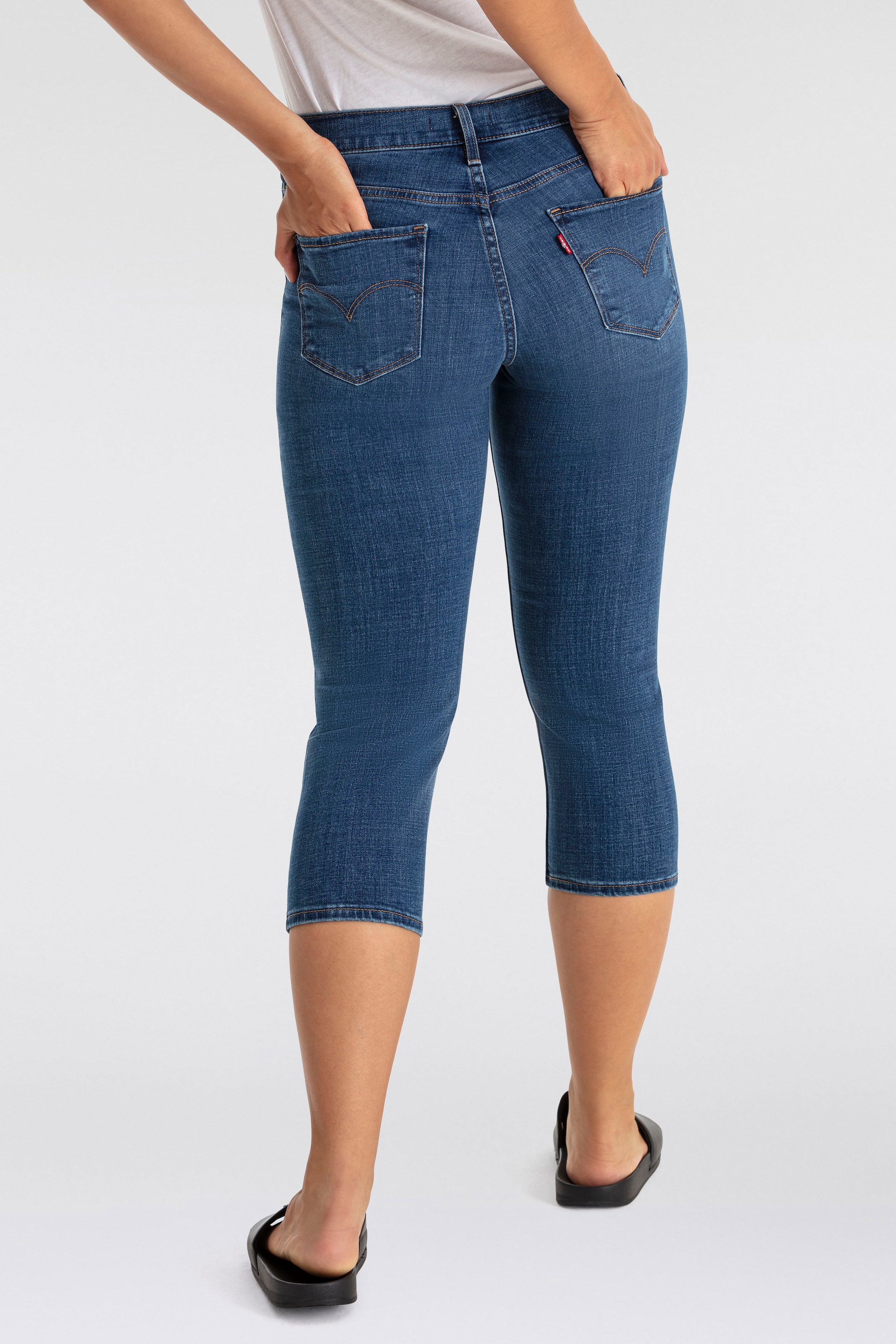 Levi's® Caprijeans »311 SHAPING SKN CAPRI«