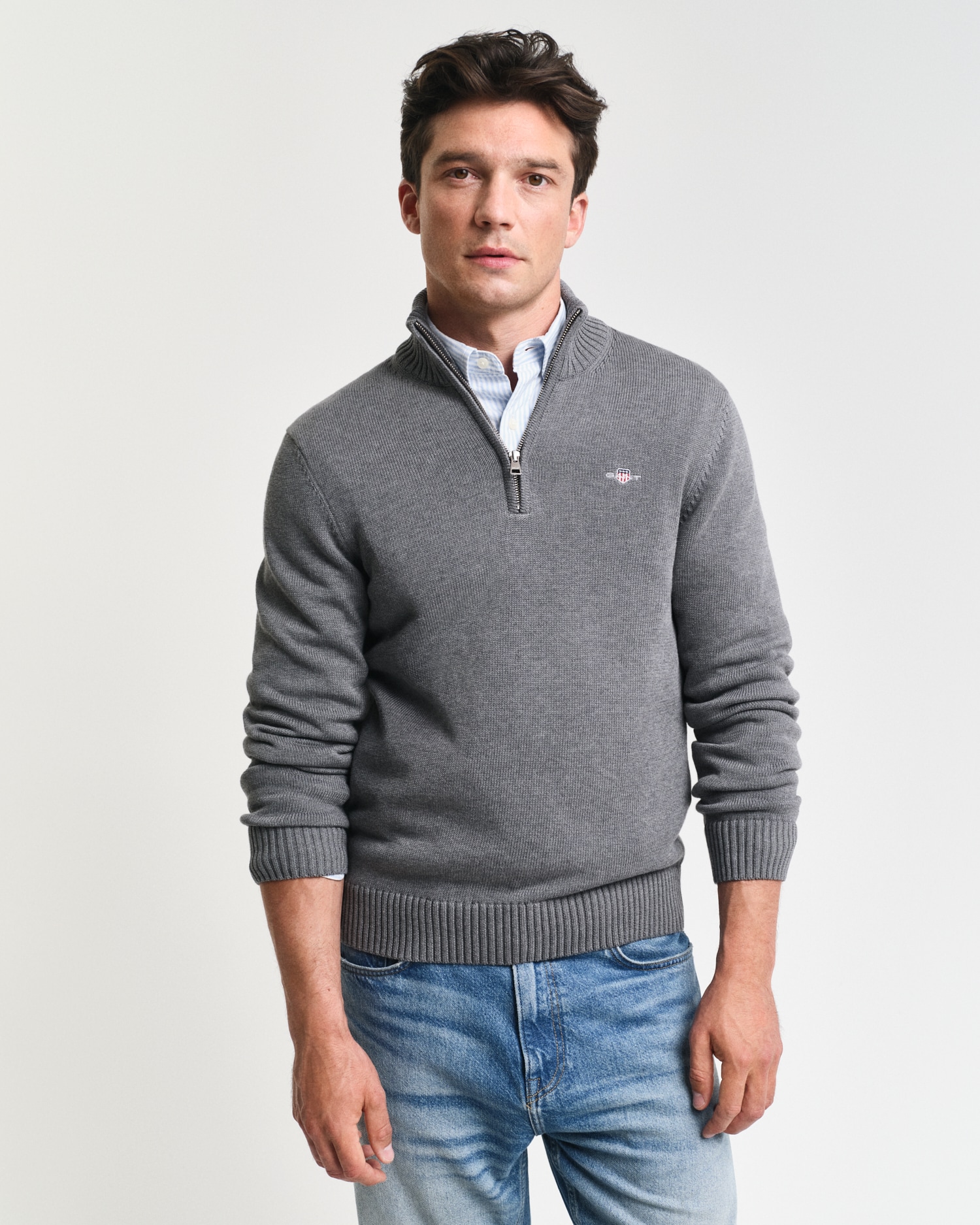 Image of Gant Troyer "CASUAL COTTON HALF ZIP" mit grafischer Logostickerei auf der Brust