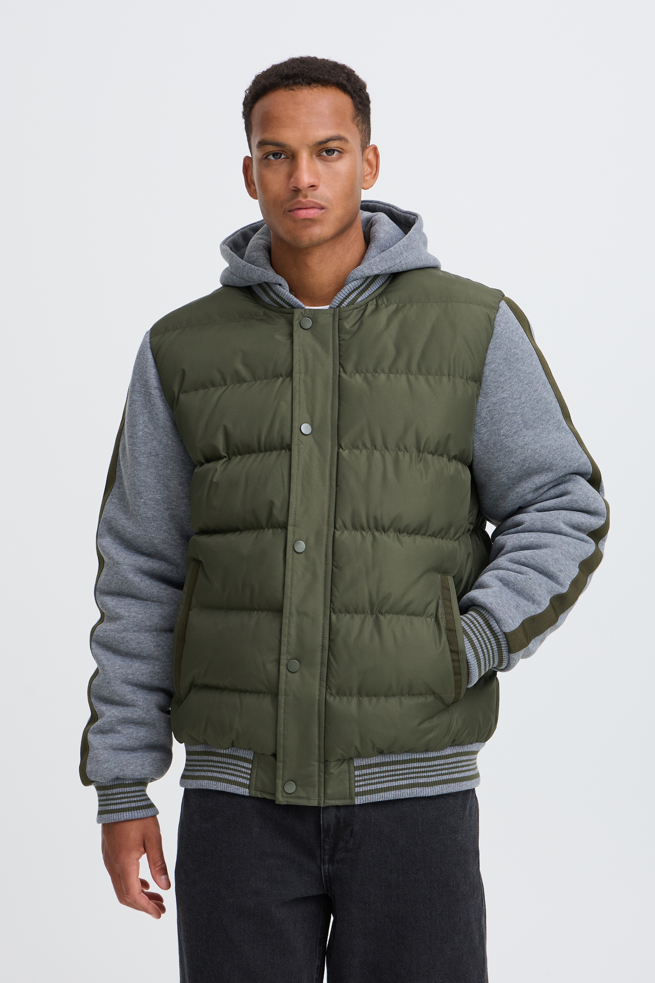 Image of Blend Blouson "BHERNIE JKT" mit Kapuze Kunstfaser, regular fit