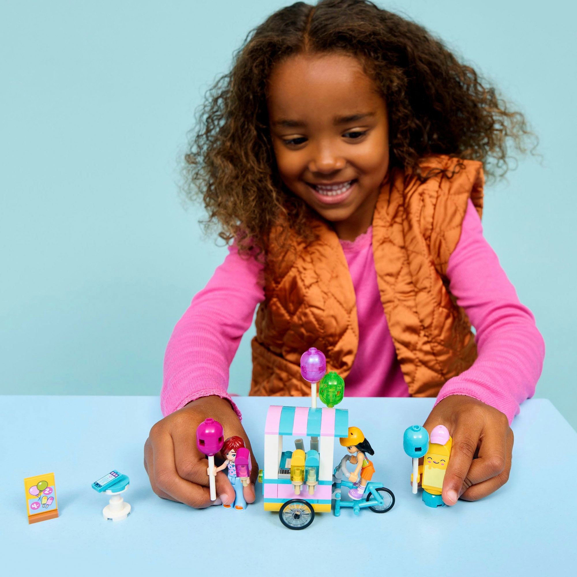 LEGO® Konstruktionsspielsteine »Eis- und Luftballonstand (42692), LEGO Friends« Made in Europe