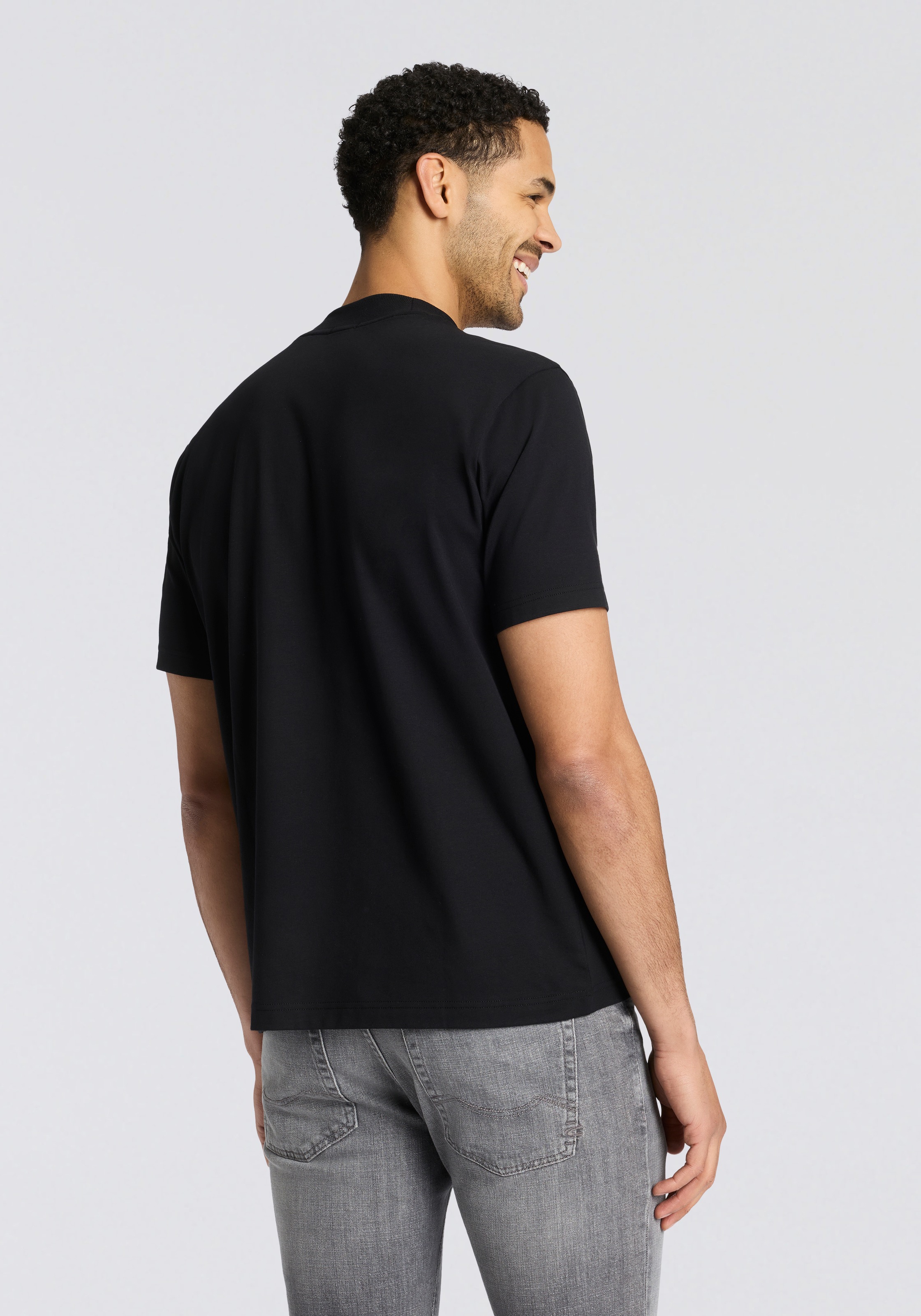 BOSS GREEN T-Shirt »Tee Collar Relaxed Fit« Stretch Jersey Baumwolle, Logo Centered, Rundhals