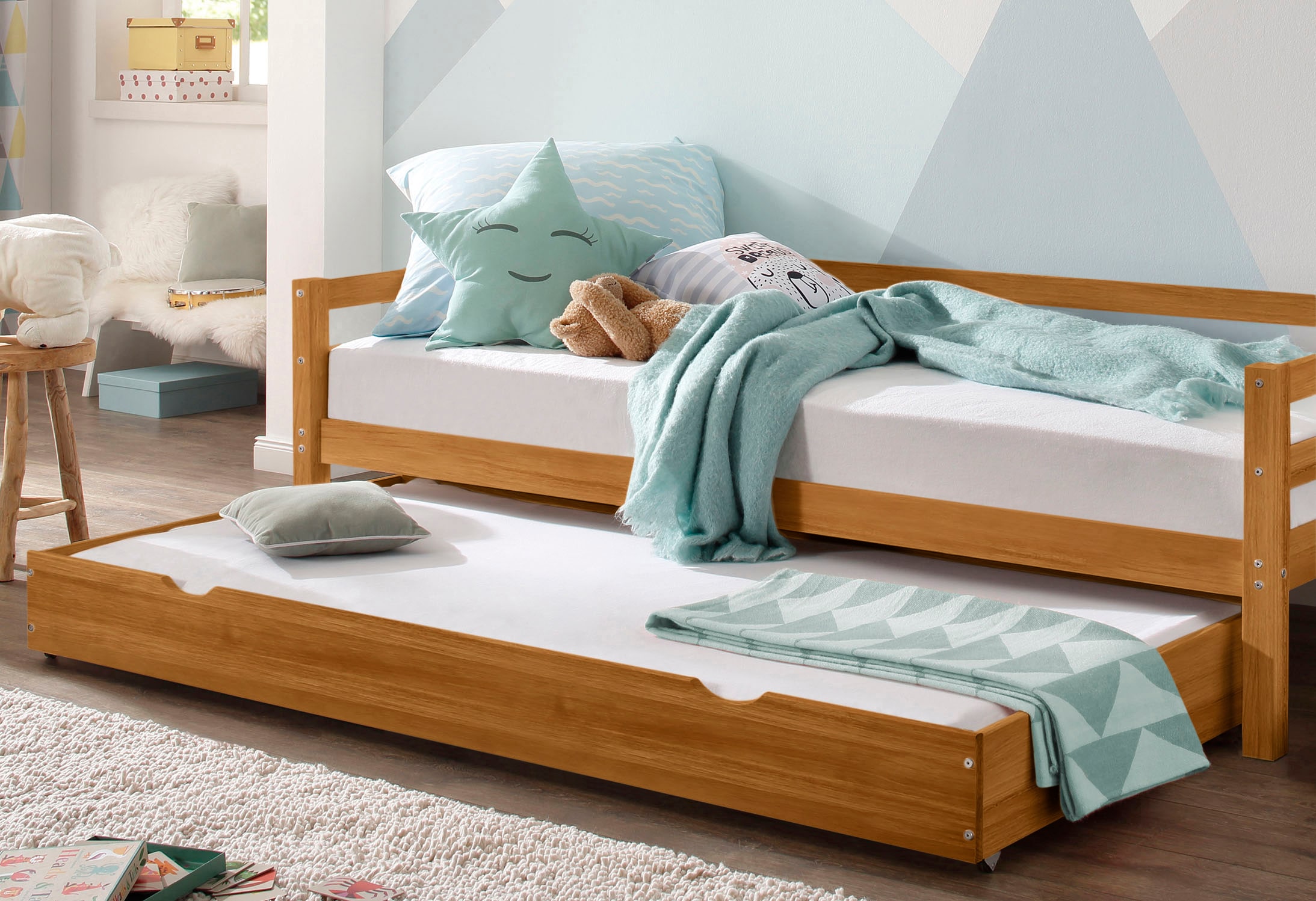 Lüttenhütt Daybett »Alpi«, mit Schubkasten aus Kiefernholz, Aussenbreite 103 cm, Kinderbett