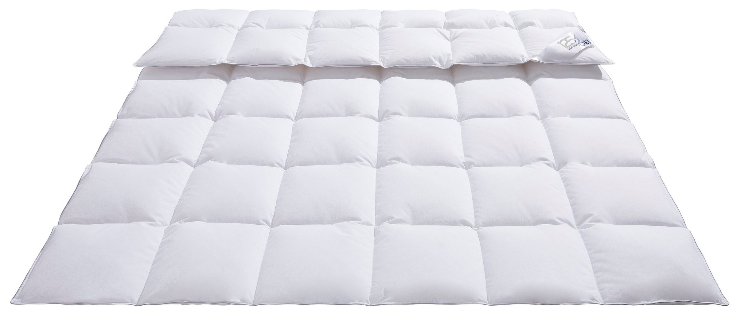 OBB Daunenbettdecke »Edition 125 Jahre, Bettdecken für Sommer und Winter, Ganzjahresdecke«. Füllung 90%Daunen, 10% Federn, Bezug 100% Baumwolle, Bettdecke 135x200 cm, 155x220 cm & weitere Grössen, Made in Germany