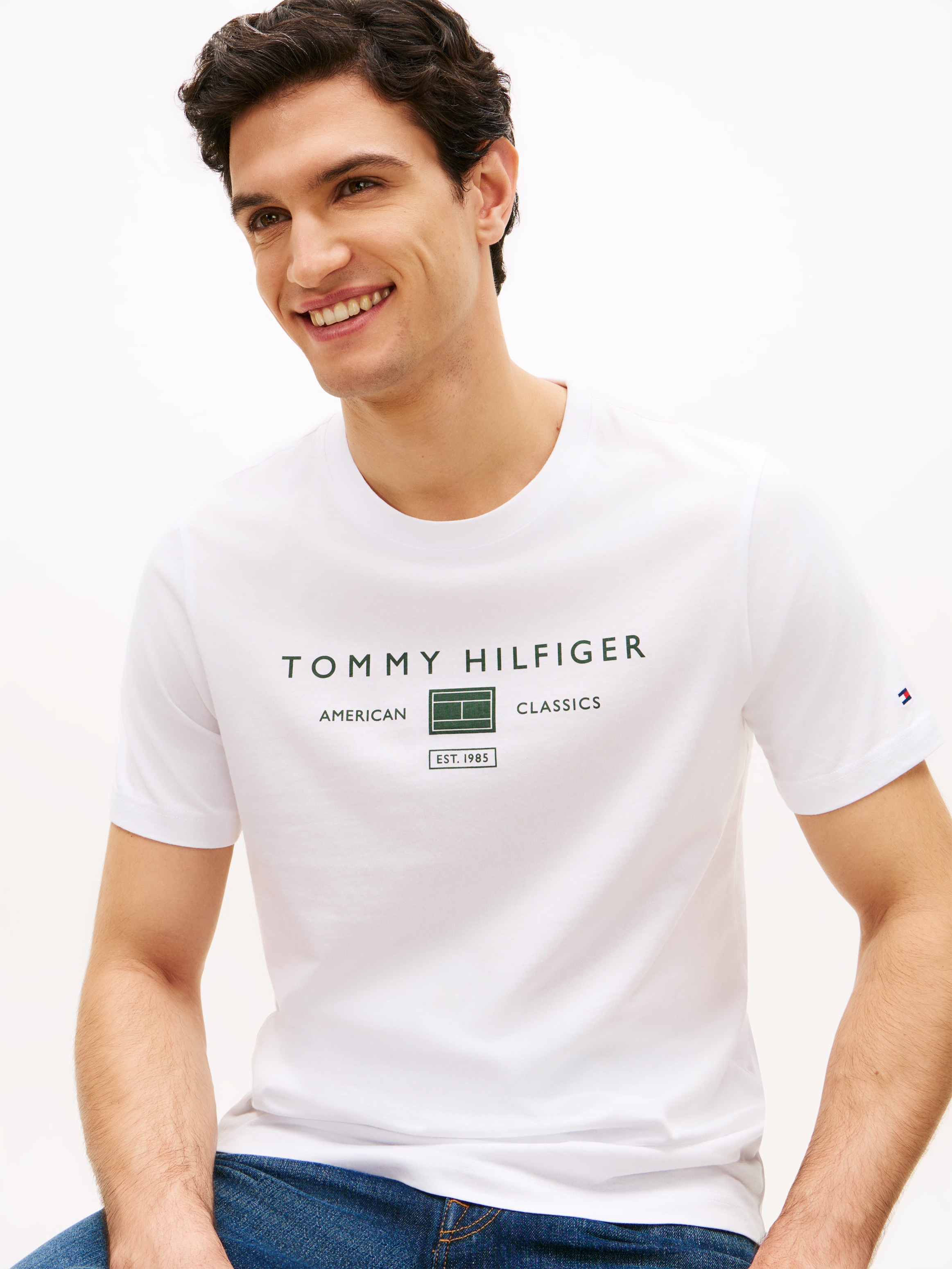 Tommy Hilfiger T-shirt »BRAND LOVE MONO STACK« aus Jersey mit Logo