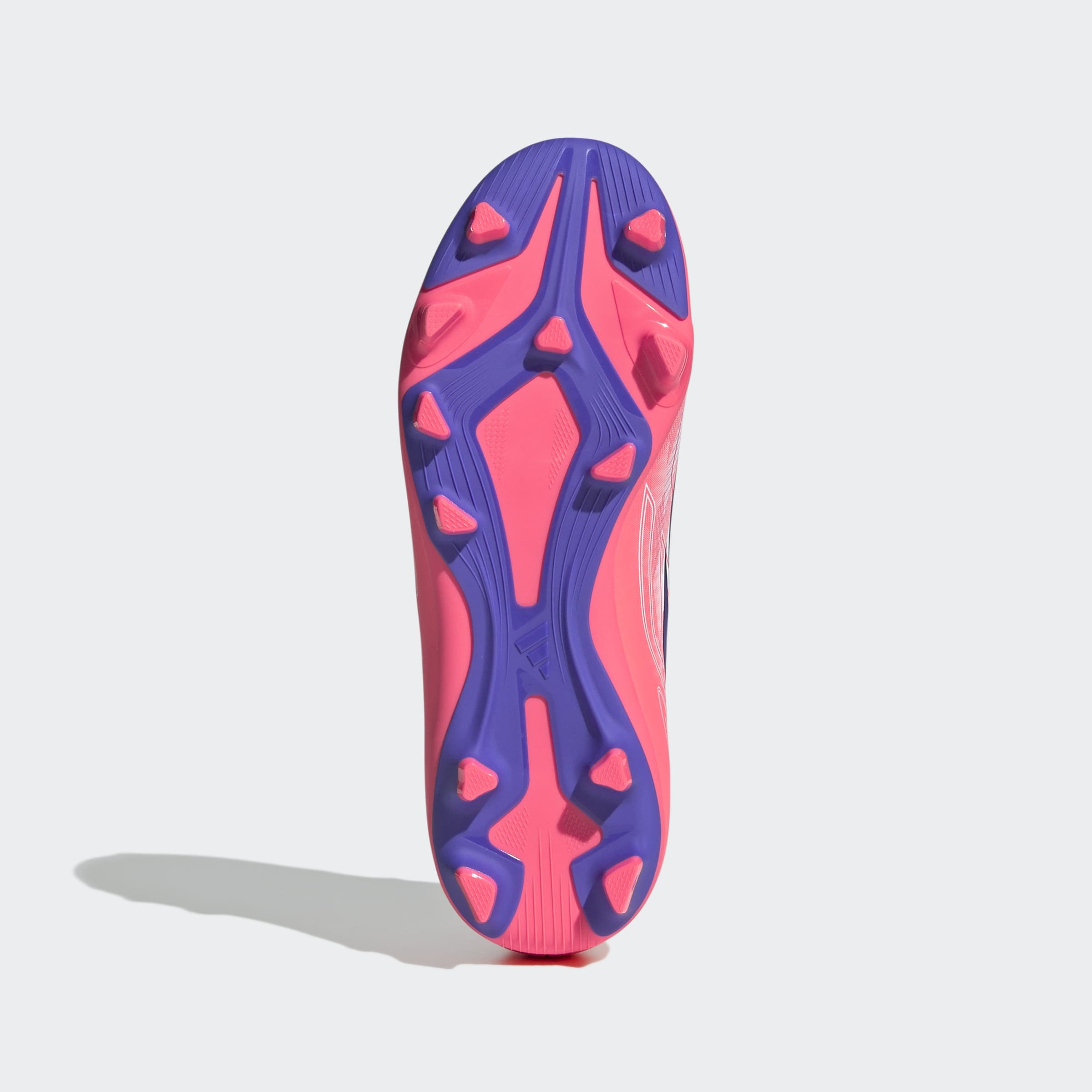 adidas Performance Chaussure de football »F50 HYPERFAST CLUB KIDS , FESTE BÖDEN/GEMISCHTE BÖDEN, HALBHOCH GESCHN«  adapté à de nombreux types de sols, pour adolescents et enfants
