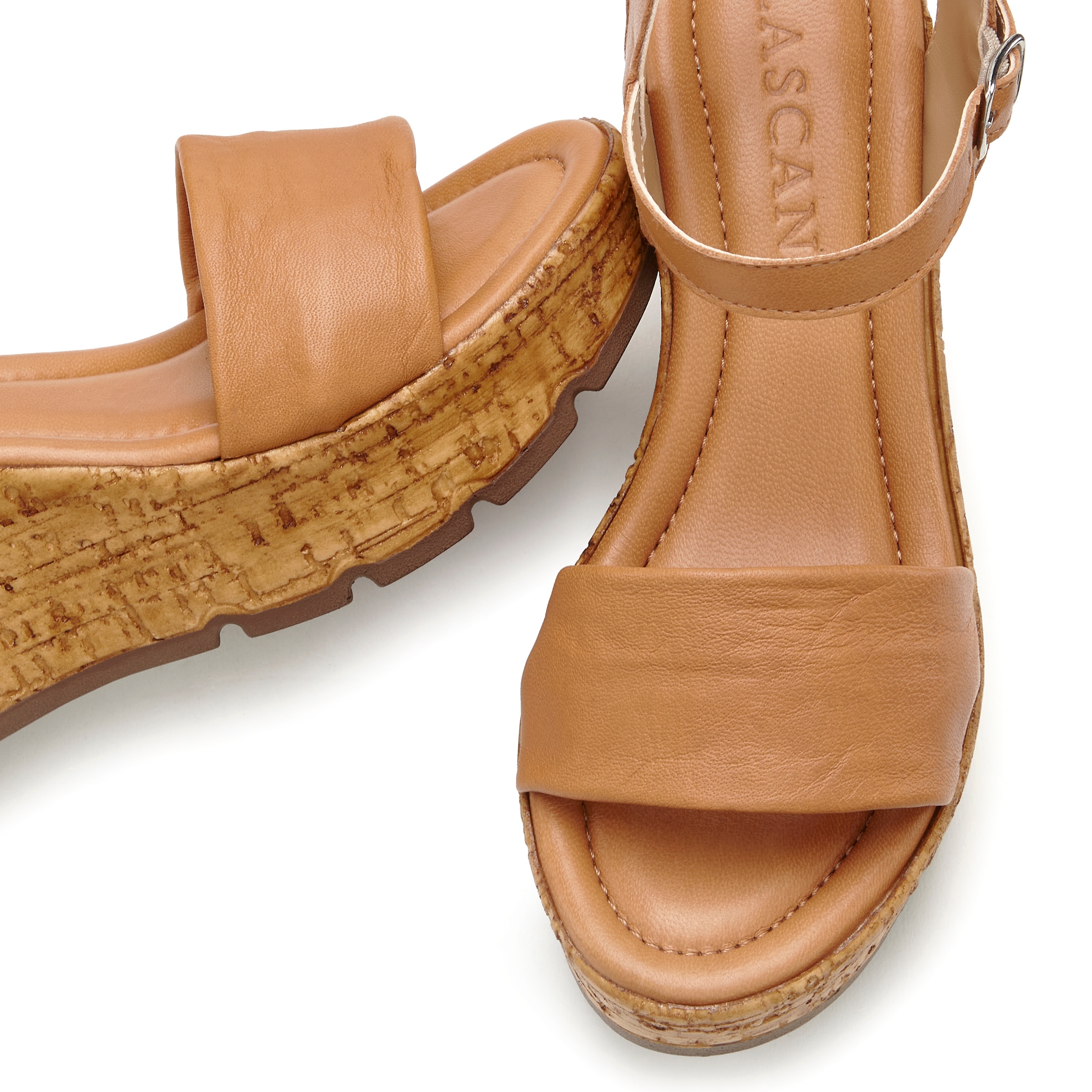 LASCANA Sandalette »Sommerschuh«  Sandale, Sommerschuh, offener Schuh aus Leder mit Keilabsatz