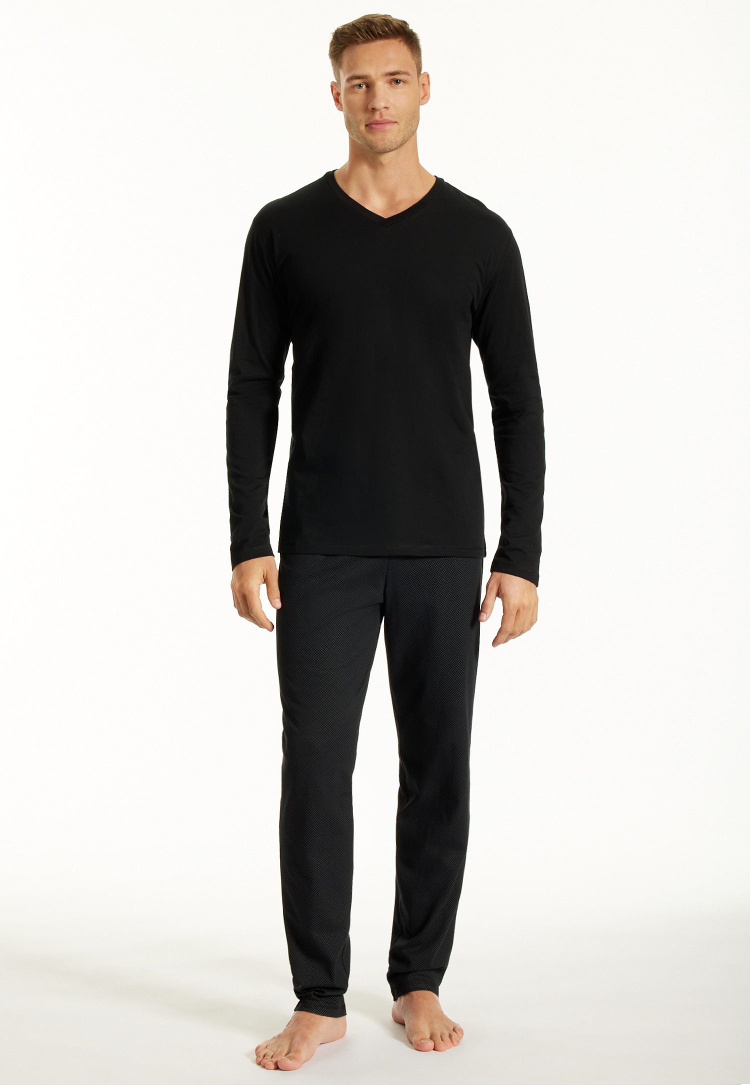 Image of uncover by SCHIESSER Schlafanzug "Uncover Nightwear" 2 tlg. Single Jersey-Qualität, Langarm, V-Ausschnitt, weich