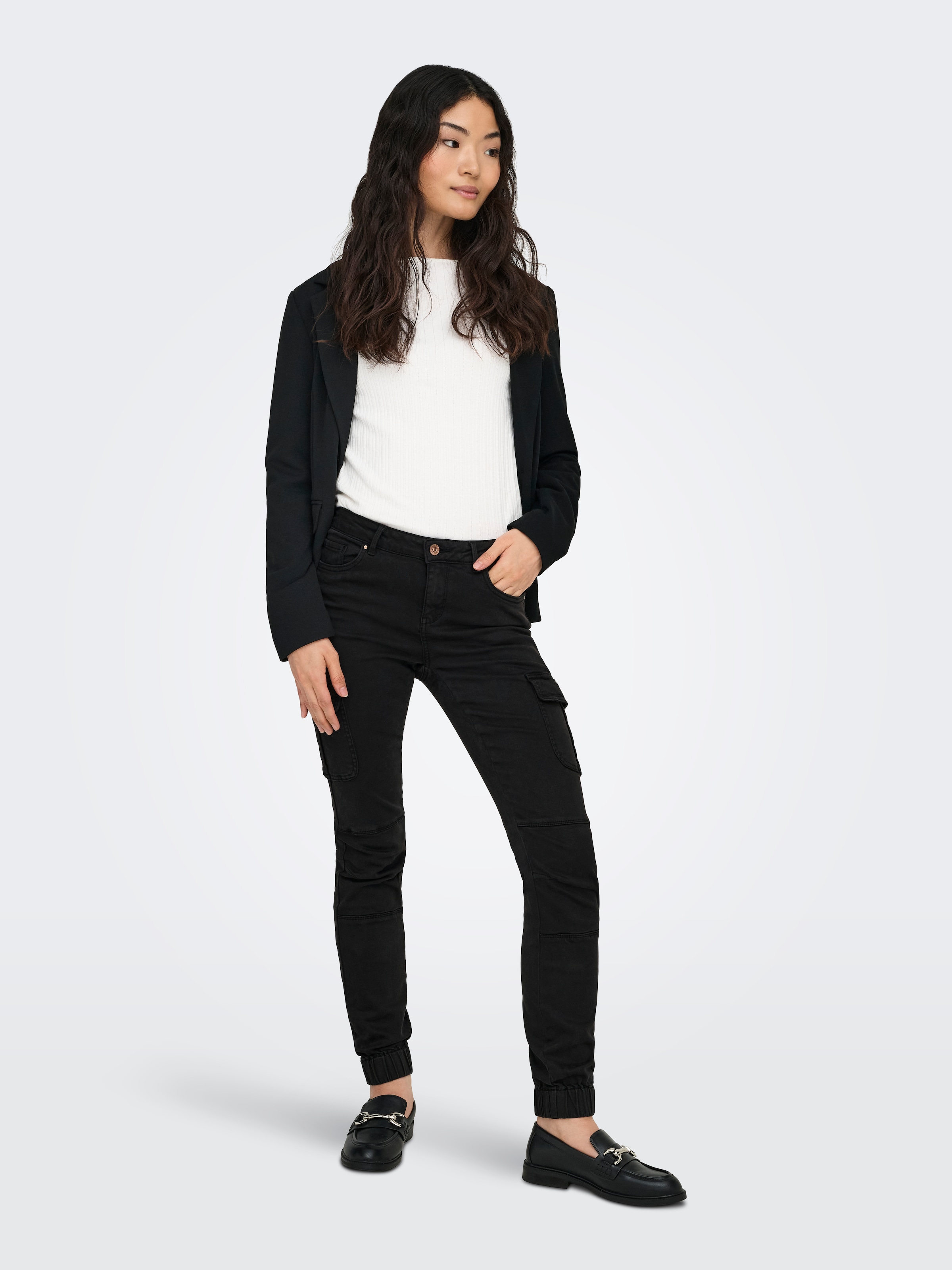 ONLY Pantalon cargo »ONLMISSOURI REG ANK CARGO PNT NOOS«  mit Stretchsäumen