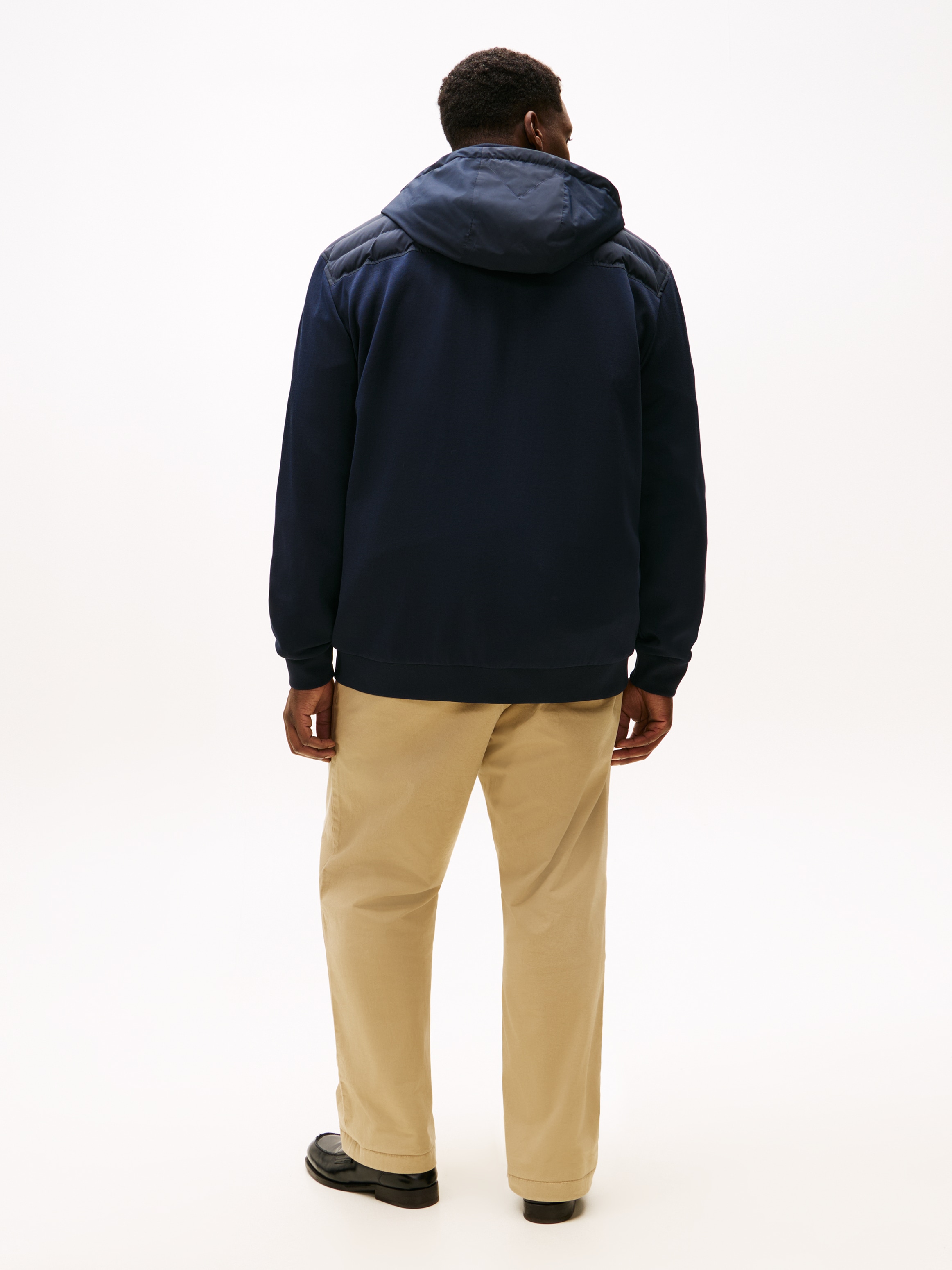Tommy Hilfiger Big & Tall Kapuzensweatjacke »BT-MIX MEDIA ZIP THROUGH«, Grosse Grössen, mit gesteppten Einsatz, Stehkragen