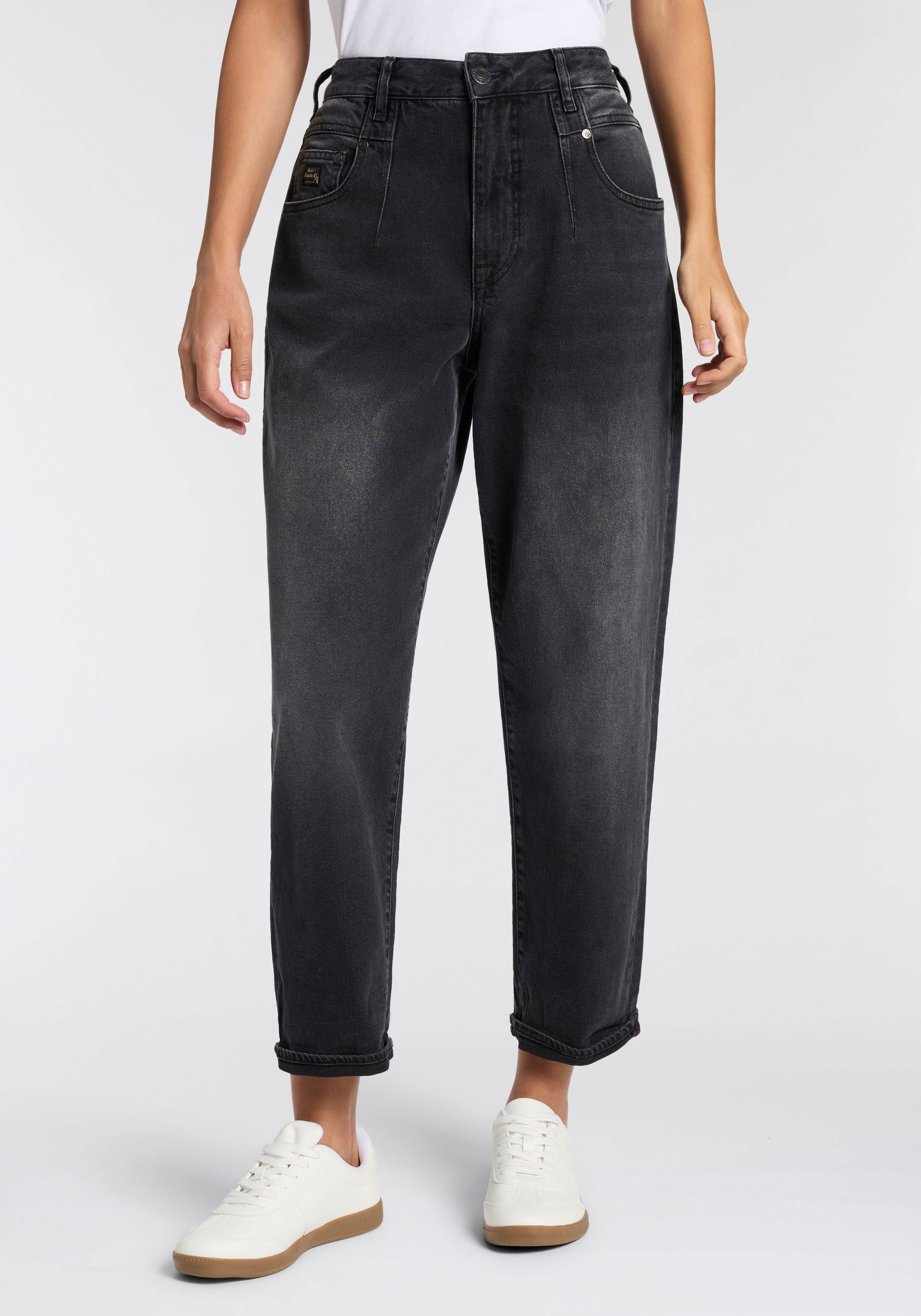 Image of Herrlicher 5-Pocket-Jeans "Brooke Denim Black" im Loose Fit, Abnäher am Bund