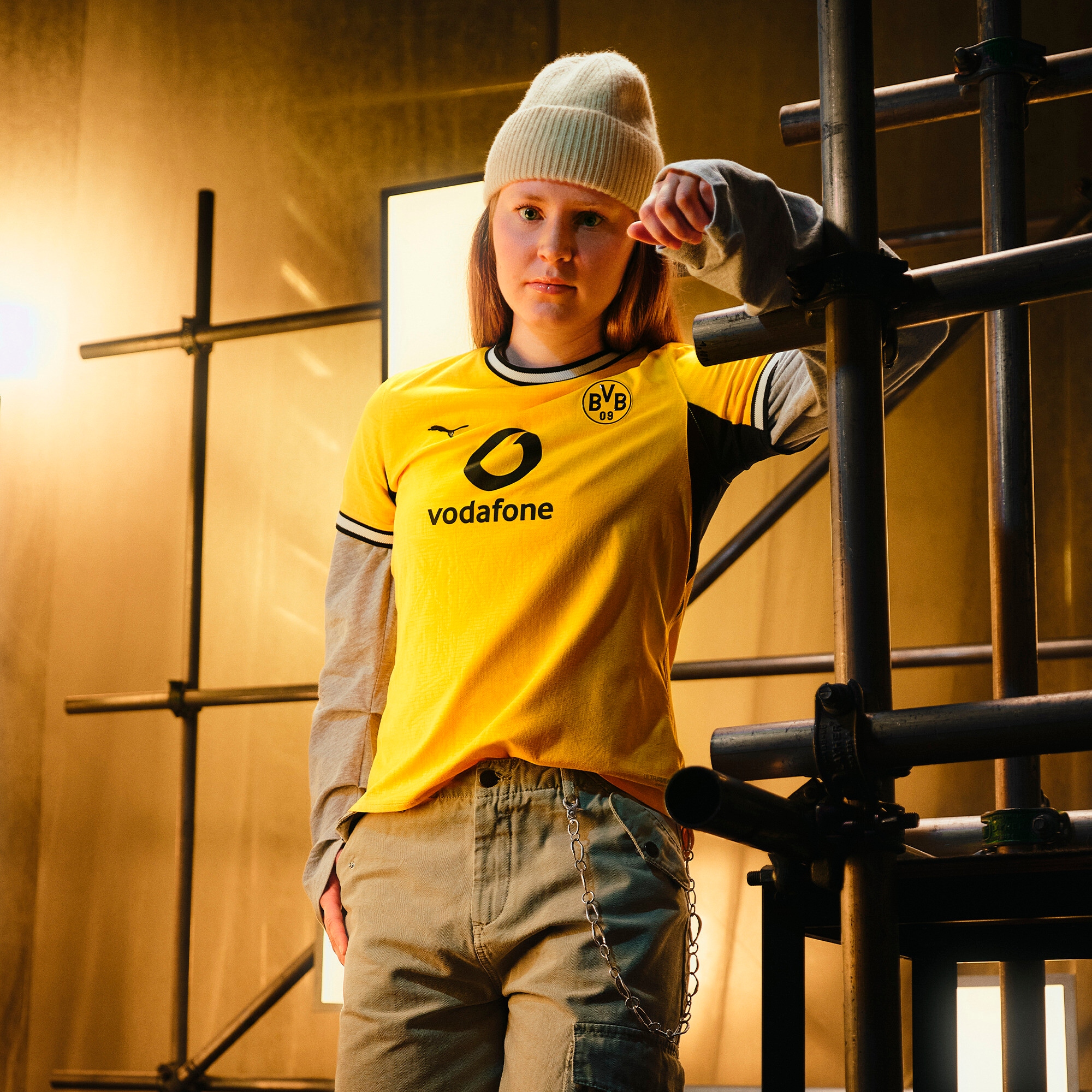 PUMA Fussballtrikot »BVB HOME JERSEY REPLICA W« mit DryCELL Technologie, atmungsaktiv, mit Rundhalsausschnitt