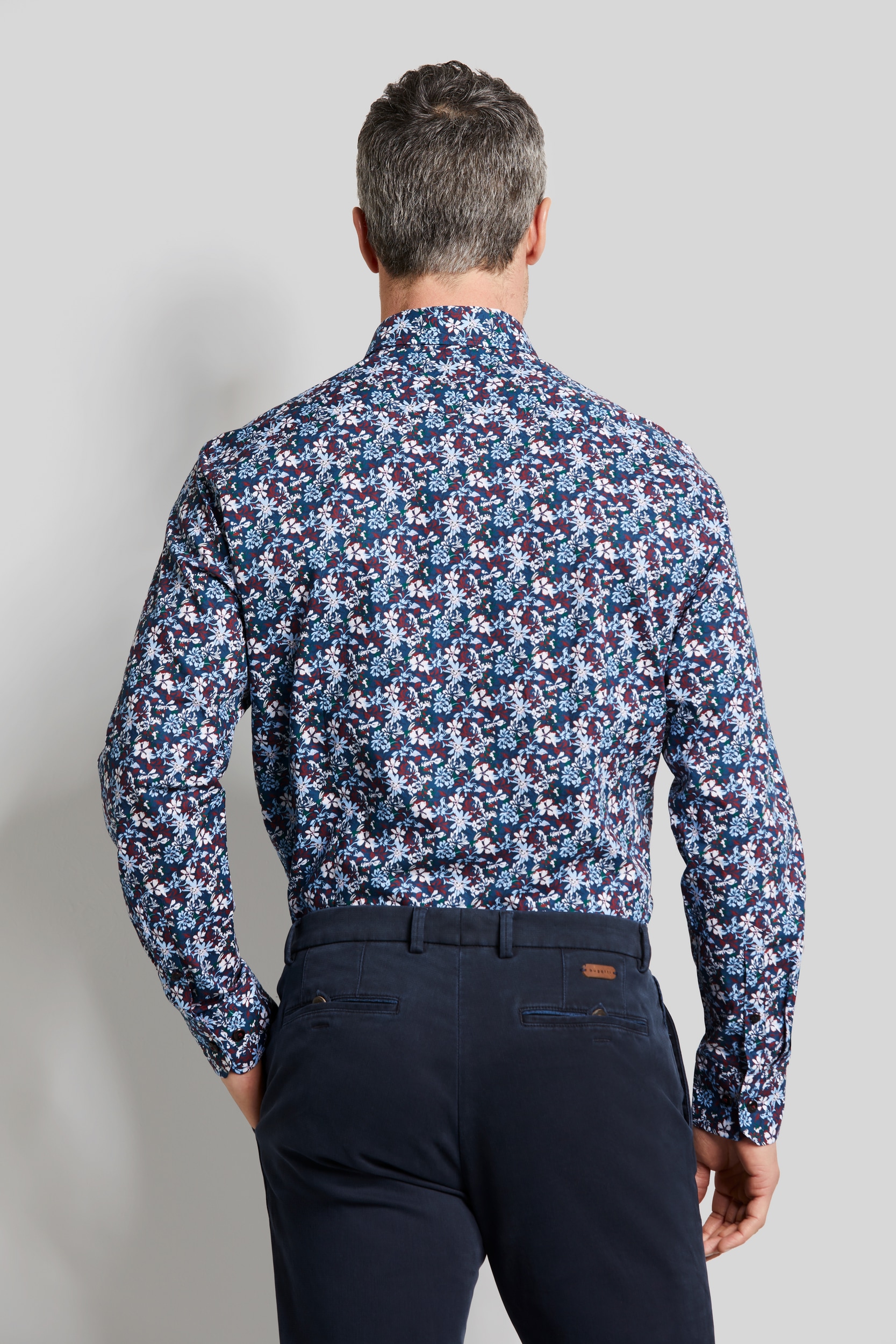 bugatti Langarmhemd aus 100 Prozent Baumwolle