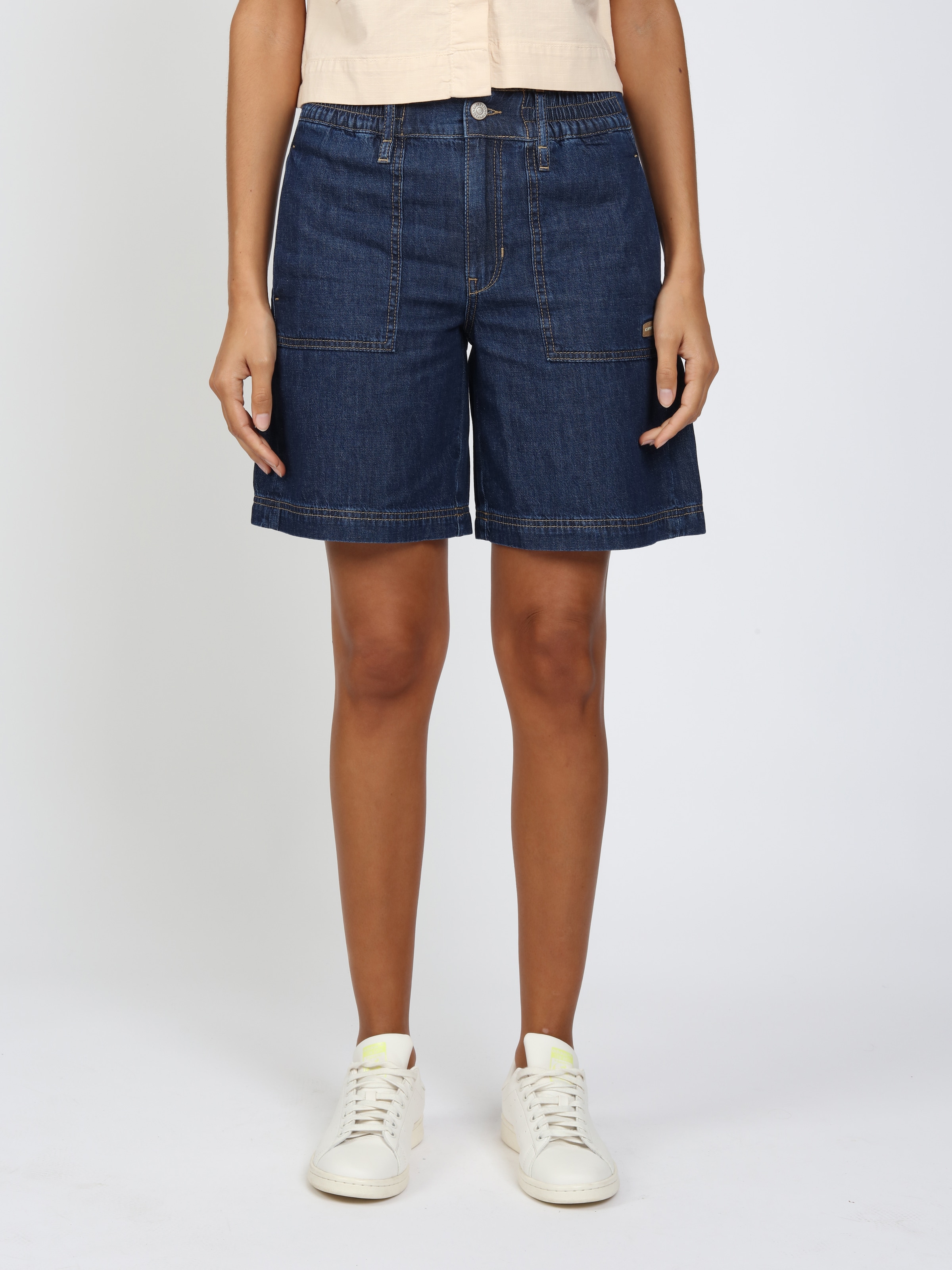 Image of GANG Jeansshorts "94PALOMA SHORTS" Light Denim, Wide Fit