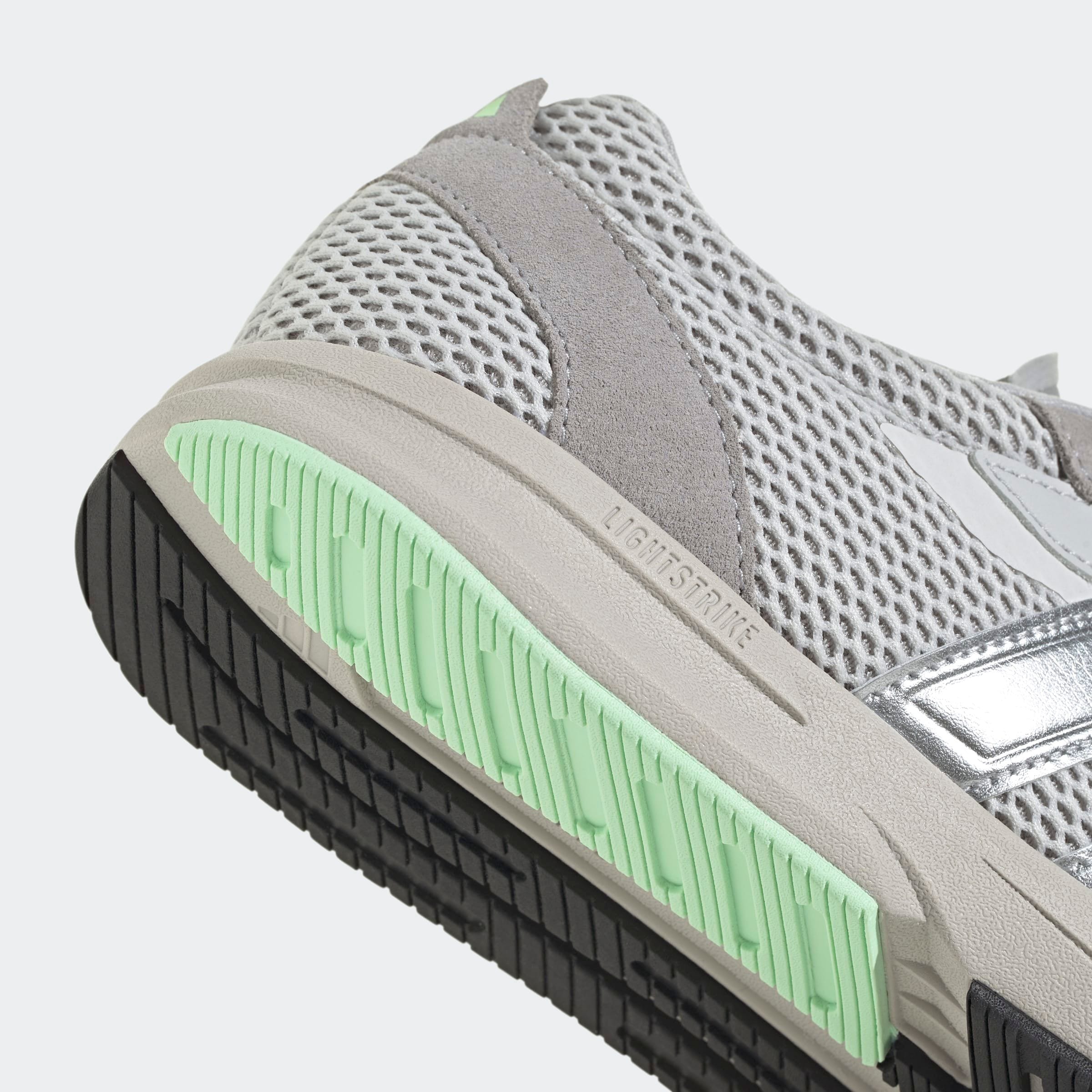 adidas Sportswear Sneaker »LIGHTBLAZE LP E«