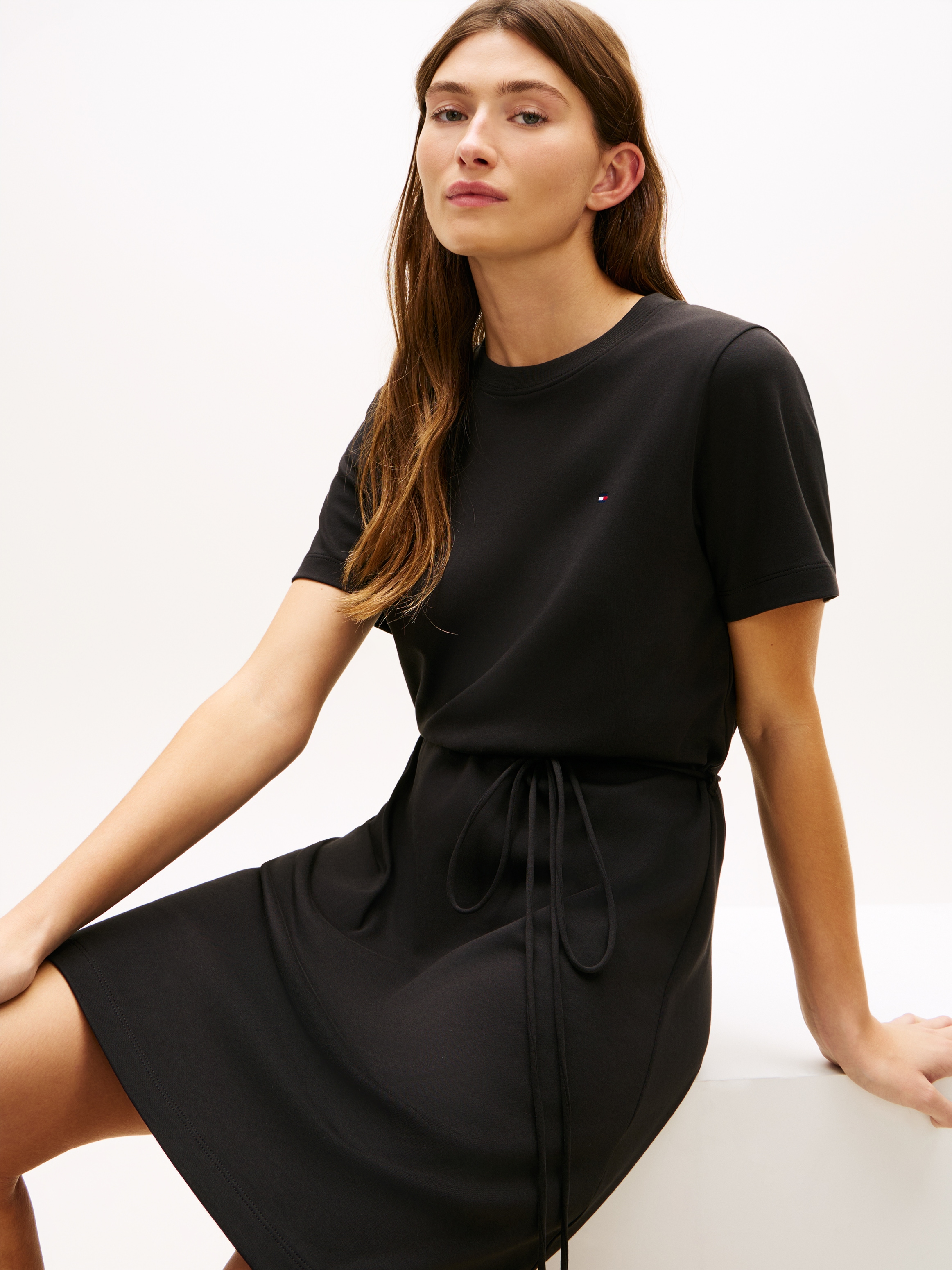 Tommy Hilfiger Robe t-shirt »INTERLOCK T-SHIRT SHORT SLEEVE DRESS« mit Bindegürtel, knielang