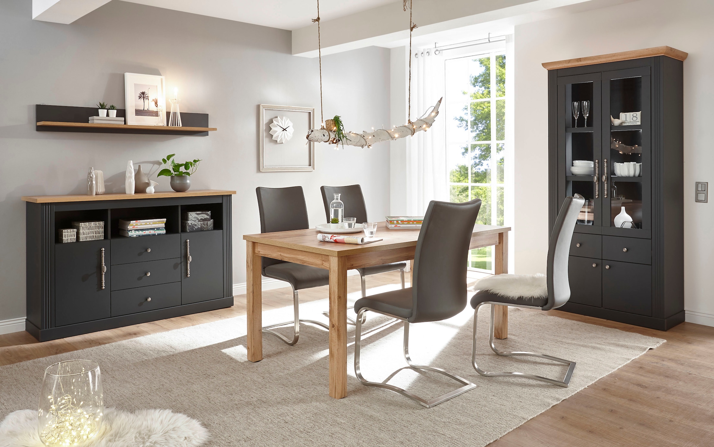 Home affaire Sideboard »Westminster«, im romantischen Landhausstil