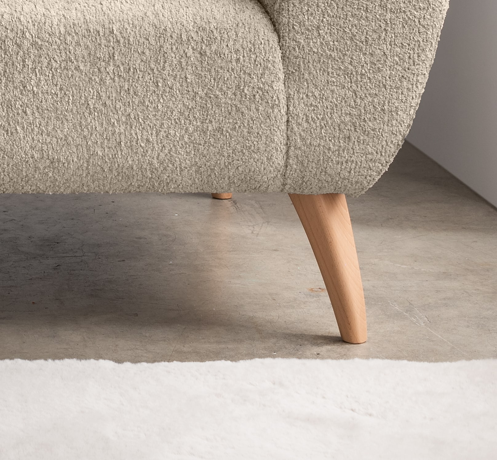 Home affaire Canapé d'angle »Lazio modern und bequem, schmale Armlehnen, tolle Detailverarbeitung« zwei verschiedene Fussfarben wählbar