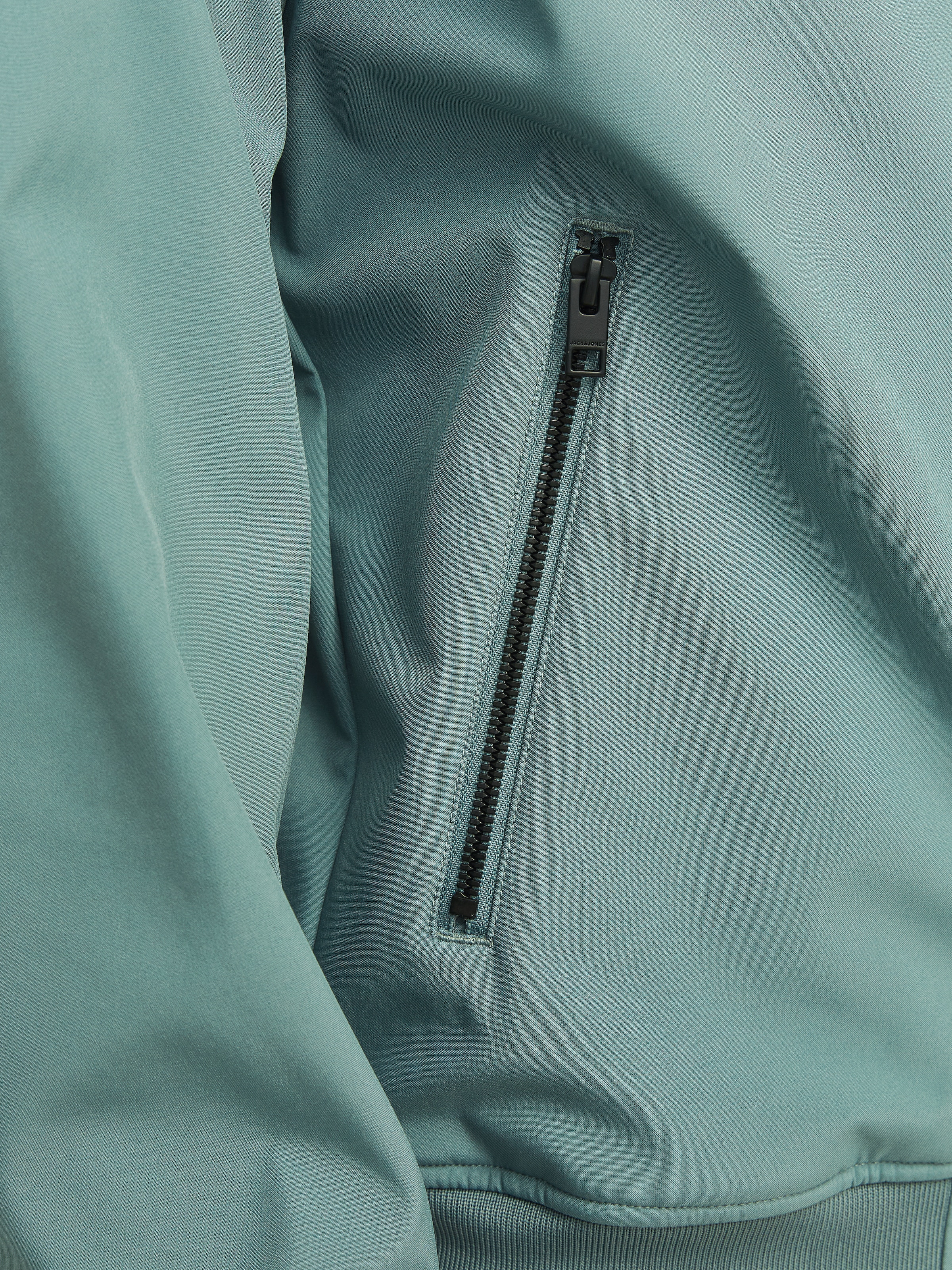 Jack & Jones Softshelljacke »JJEBASIC SOFTSHELL HOOD NOOS«, mit Kapuze