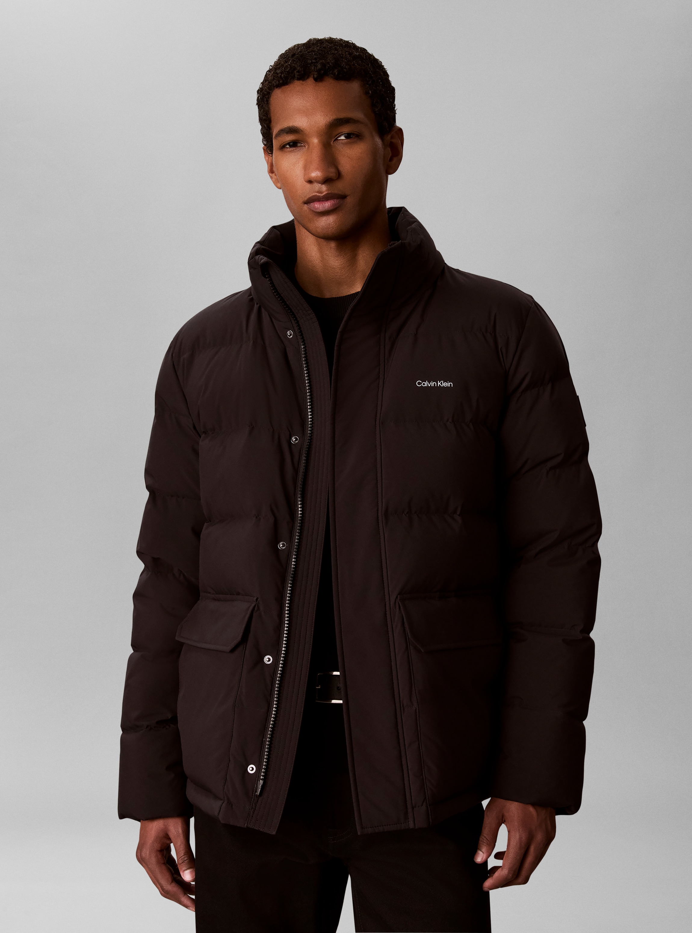 Calvin Klein Jeans Steppjacke »MATTE DOWN PUFFER« mit Kapuze Regular fit mit Kapuze
