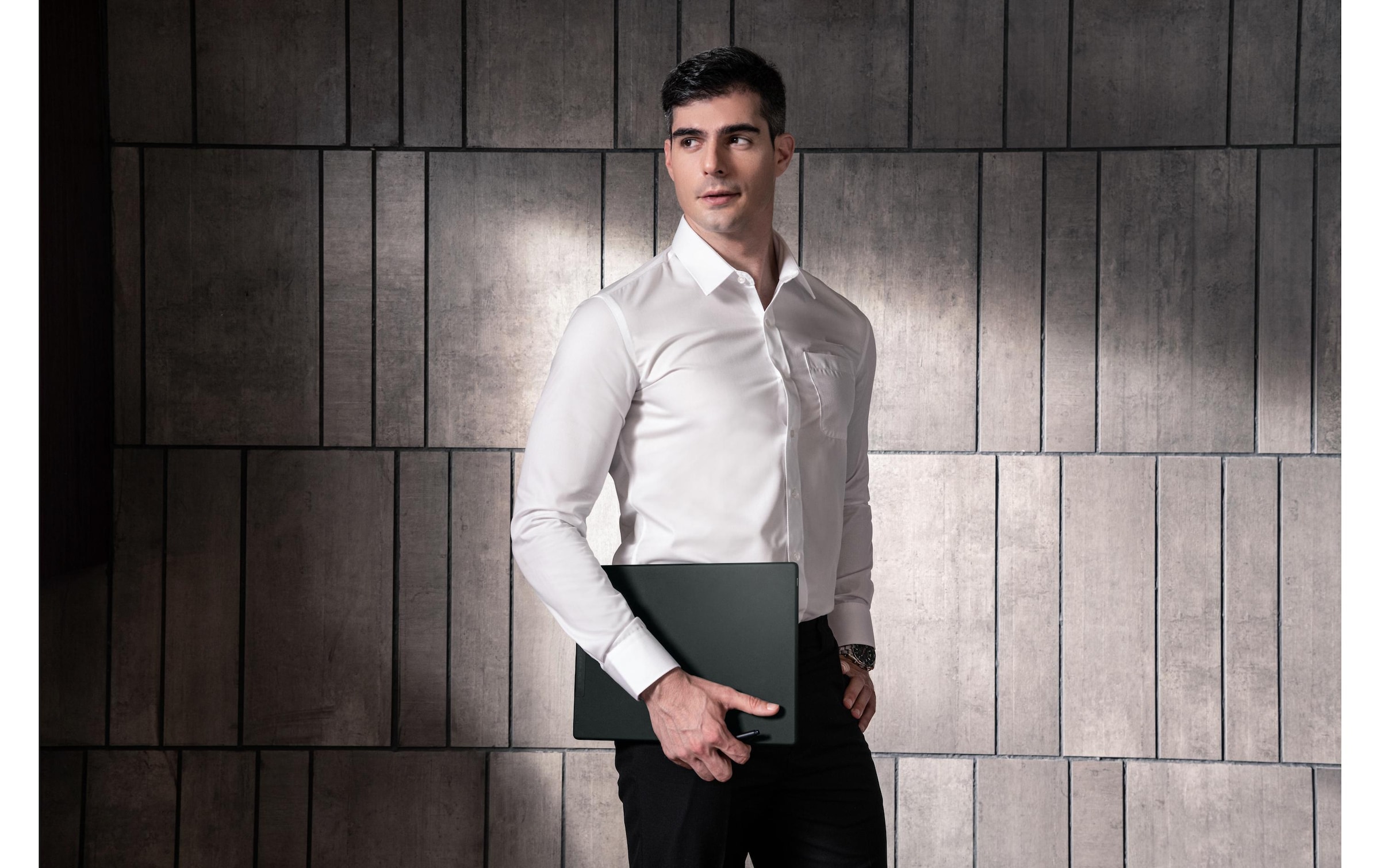E-Book »Onyx Reader Boox Max Lumi«