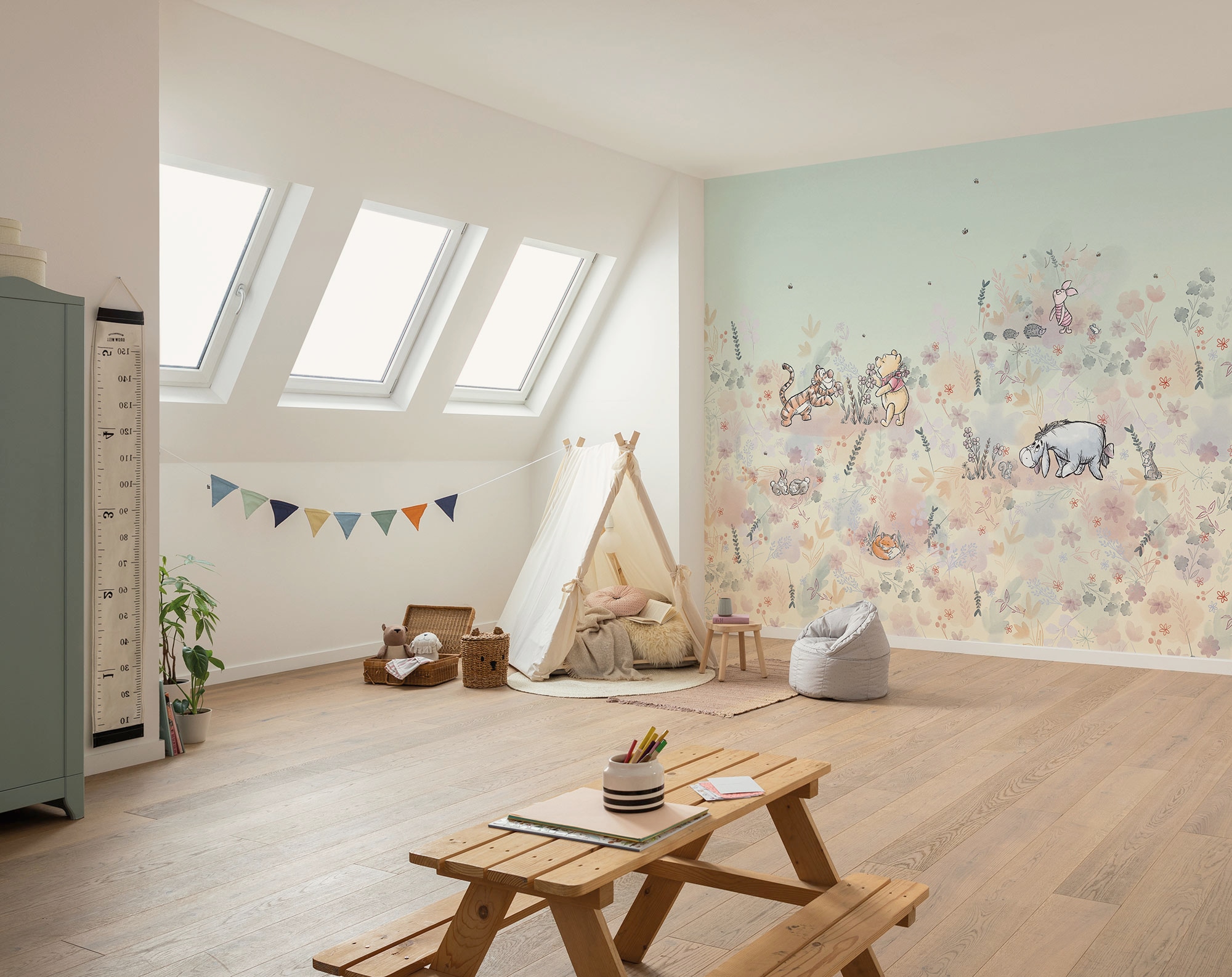 Image of Komar Kindertapete "Disney Winnie the Pooh Flowerfield" bedruckt glatt