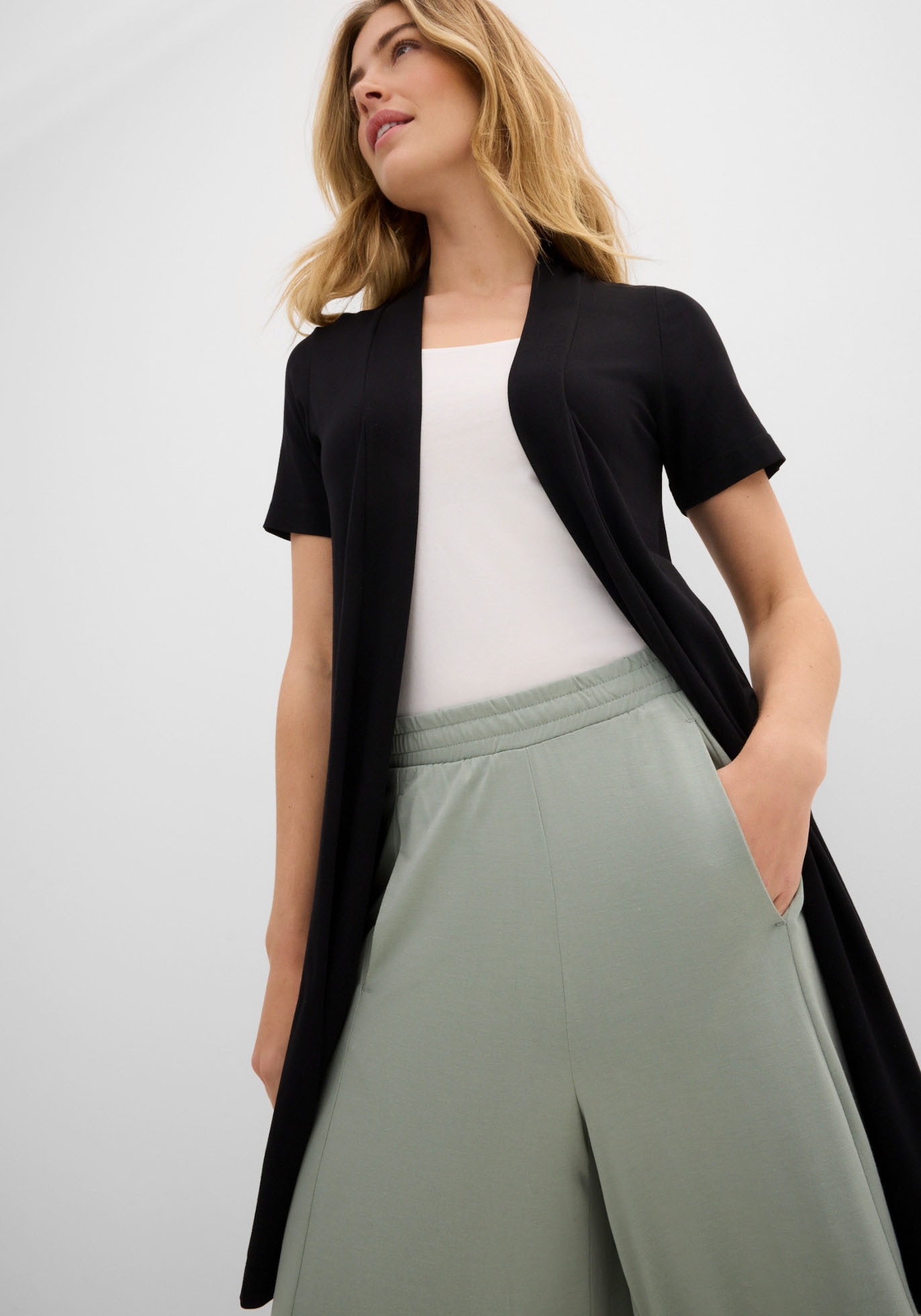 bonprix Jupe-culotte »Jersey-Culotte mit weitem Bein«  aus Modal und Polyester, Loose fit Passform, weites Bein