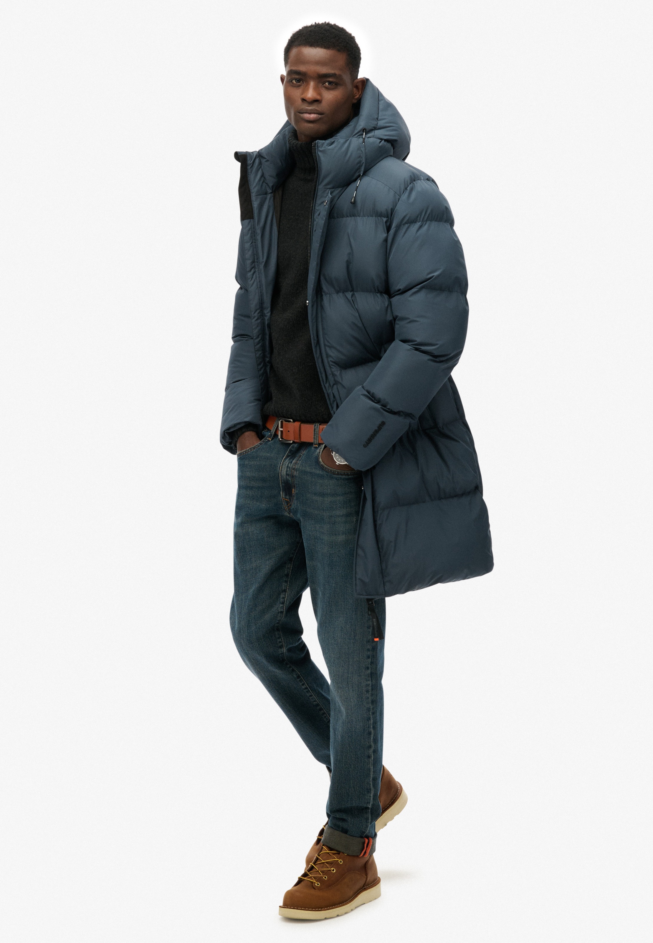 Superdry Steppjacke »HOODED SPORTS PUFFER MID JKT« mit Kapuze Kunstfaser, relaxed fit